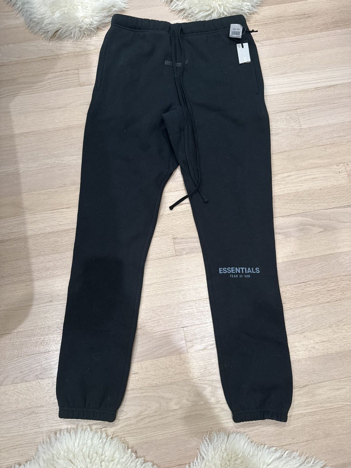 Essentials Essentials women’s Vintage Fleece Sweatpant Size 30" / US 8 / IT 44 - 1 Thumbnail