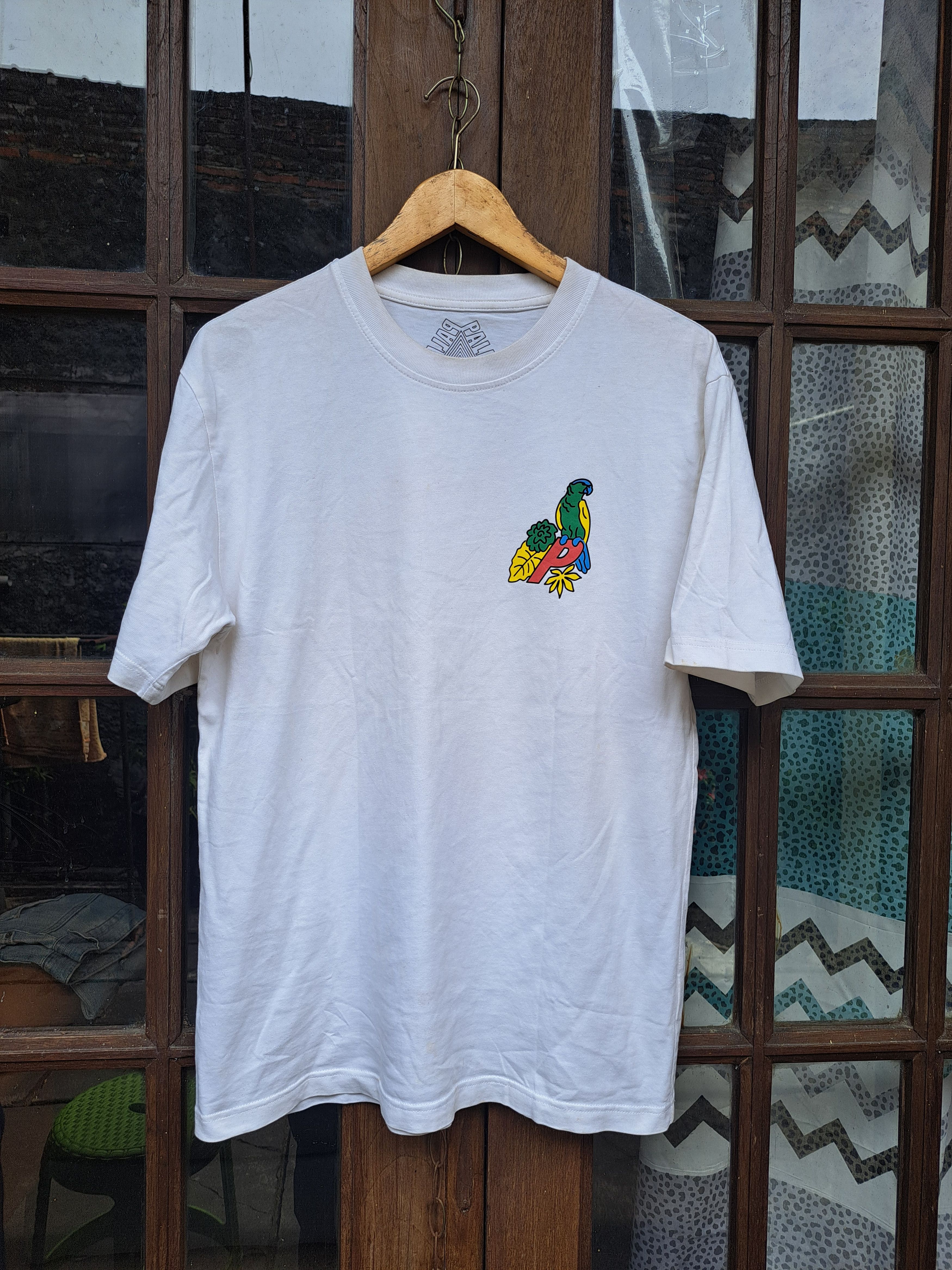 Palace PALACE Palace Parrot P3 Tshirt Mens Medium Size US M / EU 48-50 / 2 - 3 Thumbnail