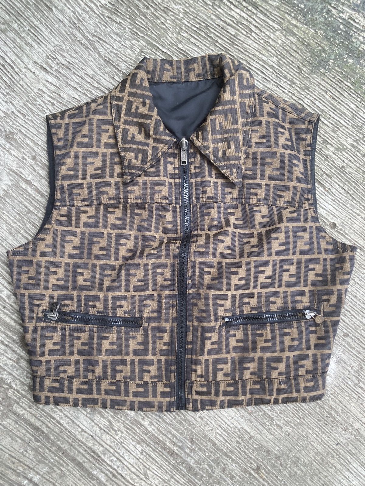 Fendi fendi monogram cropped vest double sided Size S / US 4 / IT 40 - 1 Thumbnail