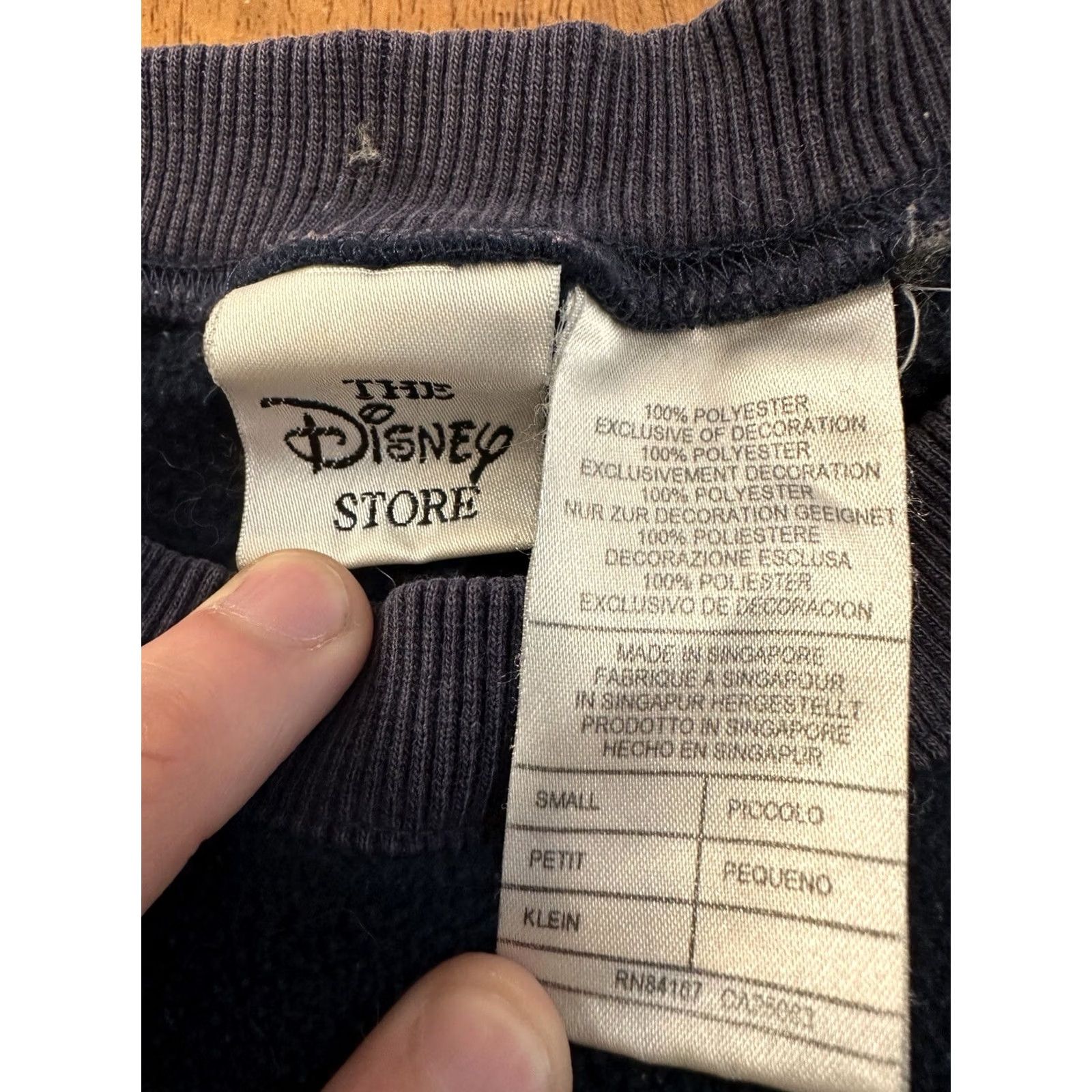 Disney VINTAGE Disney Store Sweatshirt Small 90s Blue Fleece Friends 100 Acre Wood Pooh Unisex Adults Size US S / EU 44-46 / 1 - 3 Thumbnail
