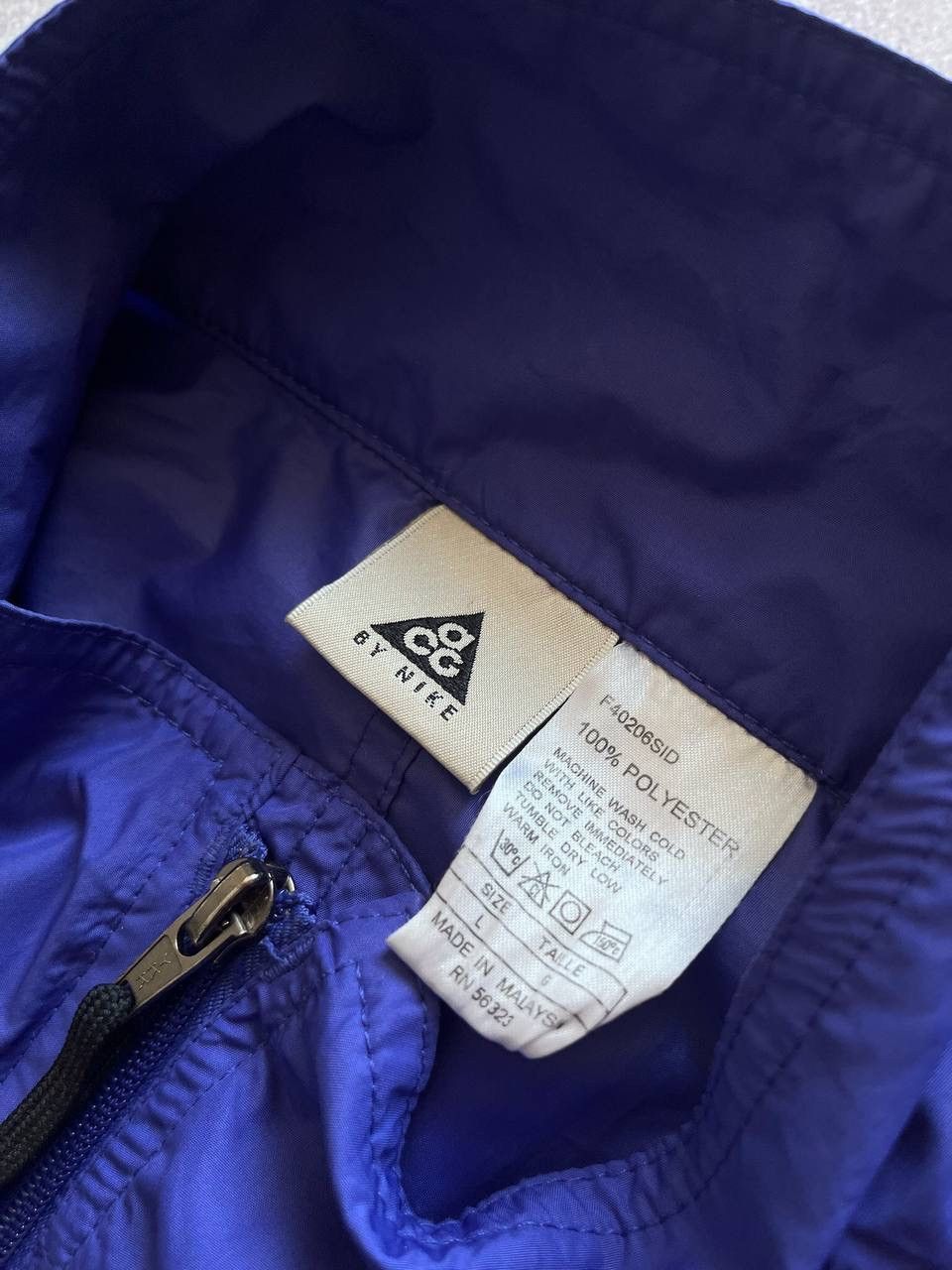 Nike ACG Vintage Nike ACG Olympic Nylon Zip-up Jacket Y2K L Size US L / EU 52-54 / 3 - 8 Thumbnail