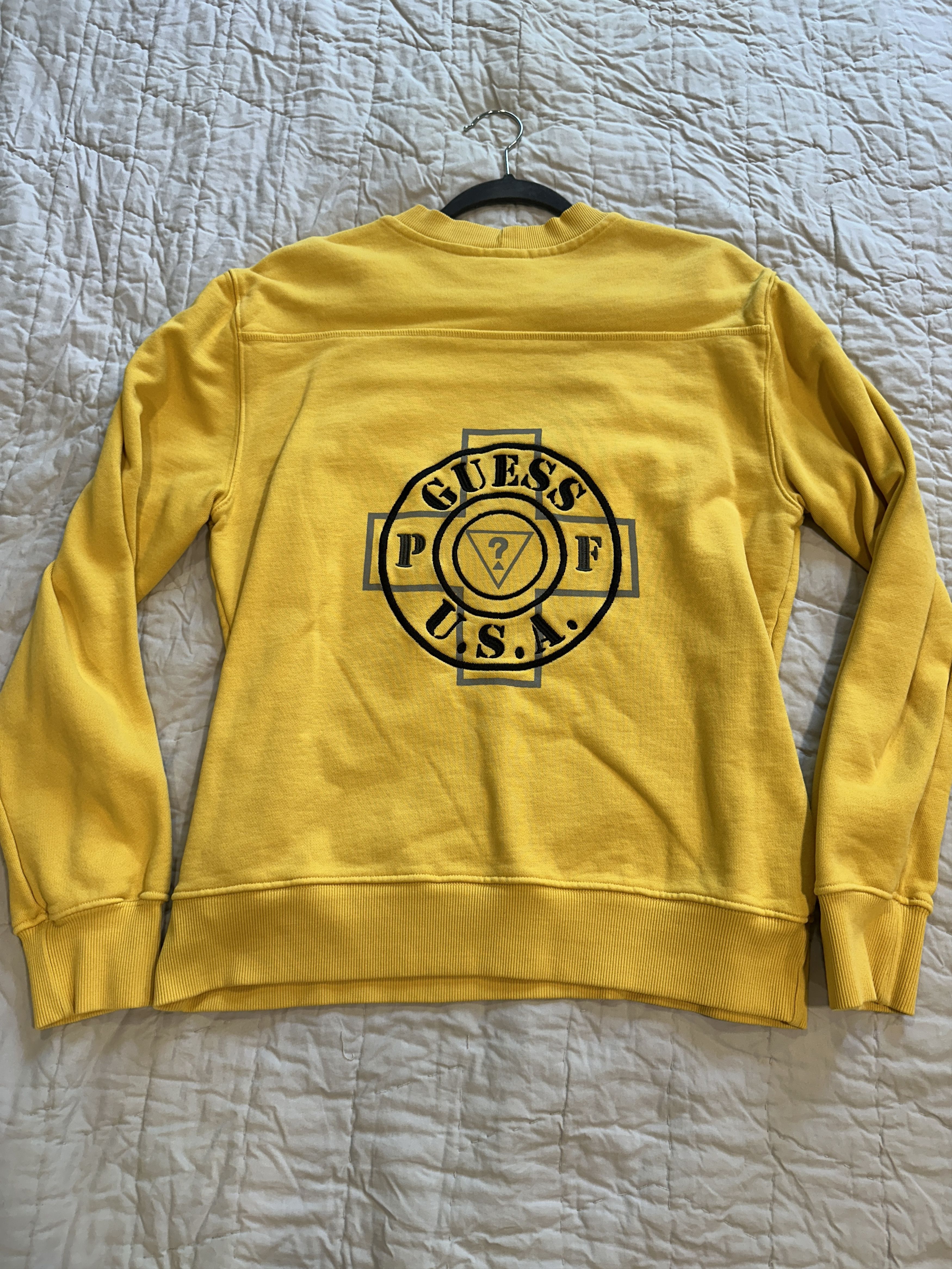 Guess × Places + Faces Guess x Places+Faces Crewneck Sweatshirt (Yellow, Size S) Size US S / EU 44-46 / 1 - 6 Thumbnail