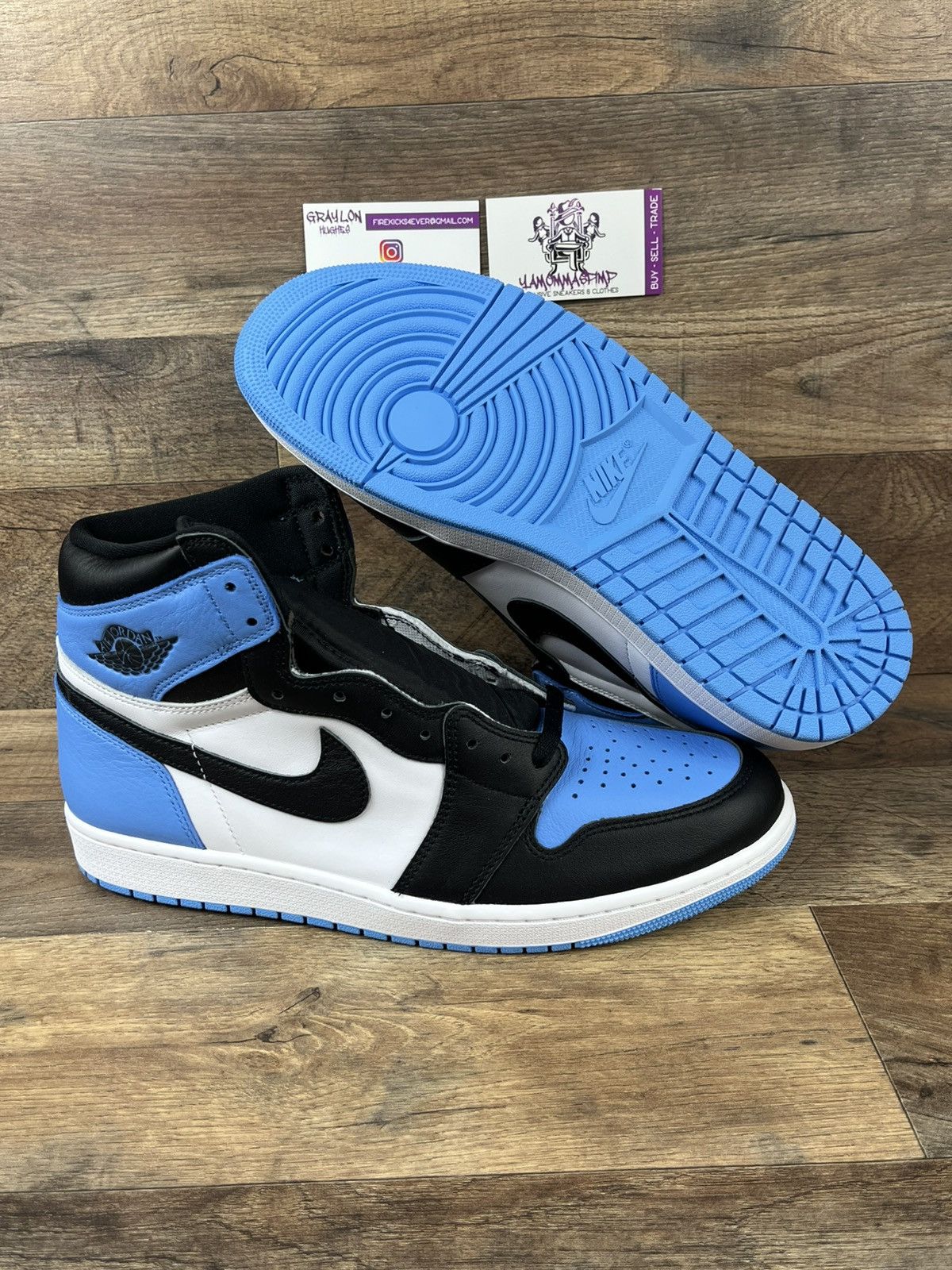 Jordan Brand Air Jordan 1 Retro High OG UNC Toe Size US 12 / EU 45 - 1 Thumbnail