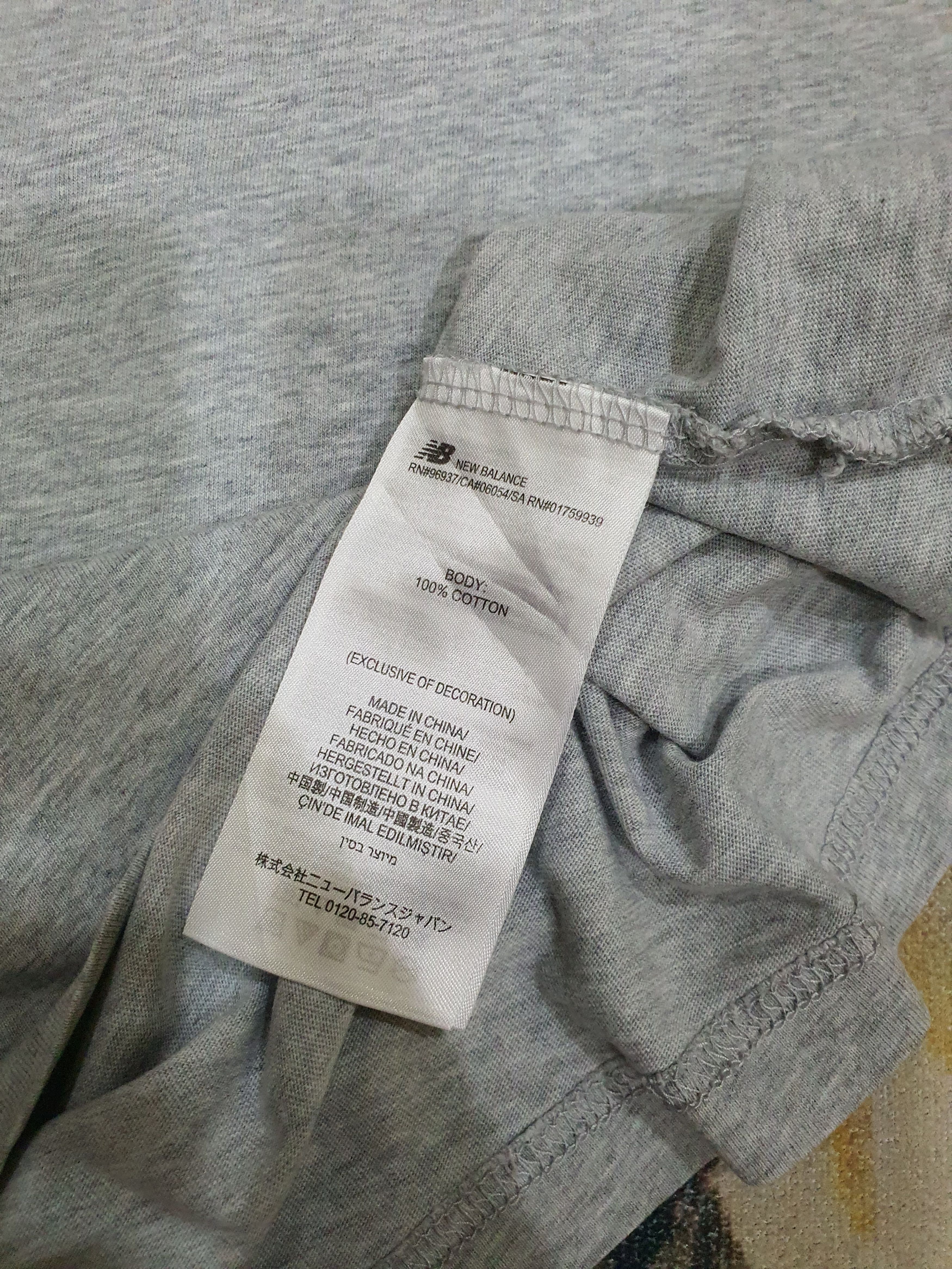 New Balance Balance NB Essentials Roots Graphic Tee in athletic grey Size US S / EU 44-46 / 1 - 8 Thumbnail