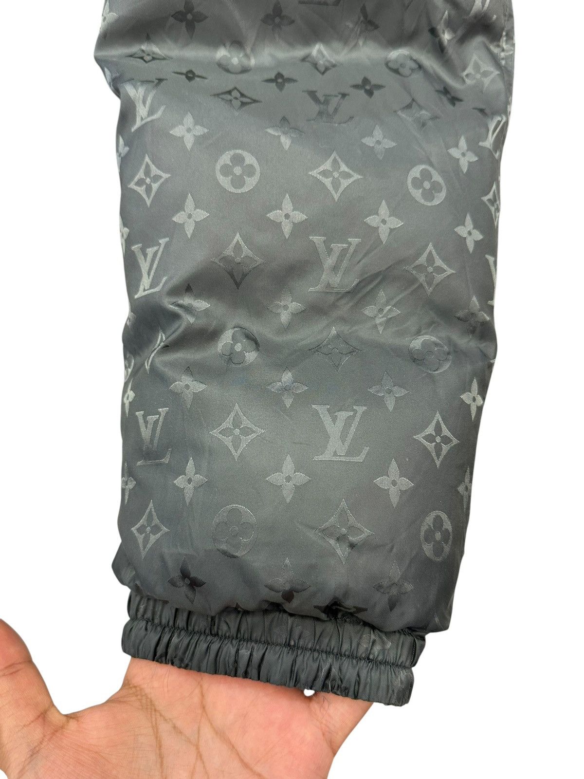Louis Vuitton Louis Vuitton Monogram Reversible Jacket Size 58 Size US XXL / EU 58 / 5 - 13 Thumbnail