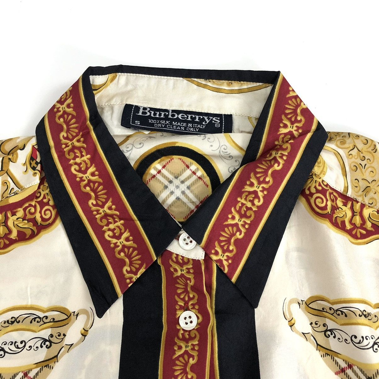 Burberry × Vintage Rare🔥 Vintage Burberrys Silk Holi Grail Shirt Like a Vercase Size US S / EU 44-46 / 1 - 3 Thumbnail