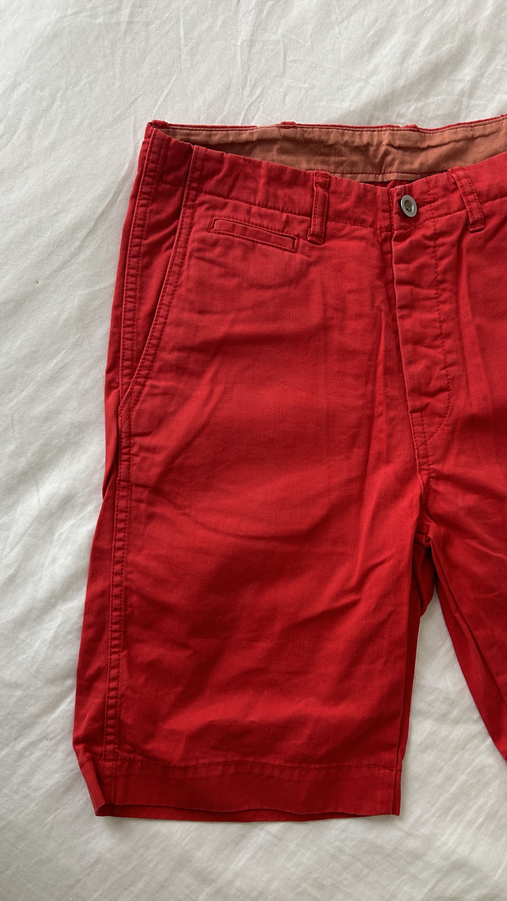 Nanamica aa . W30 . NANAMICA . SUDU915 . RED INTENSE SHORTS . MIJ Size US 30 / EU 46 - 6 Thumbnail