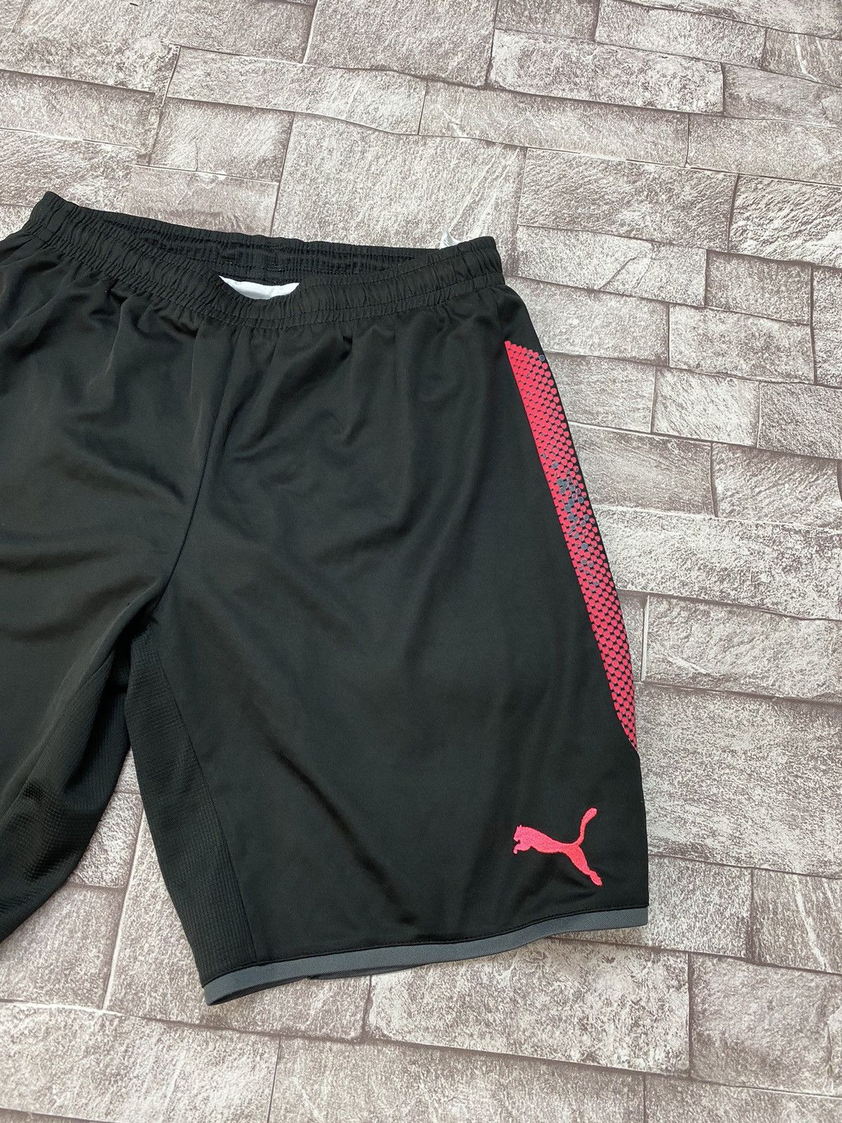Puma Very Rare Arsenal Puma Shorts Striped S Size US 32 / EU 48 - 4 Thumbnail