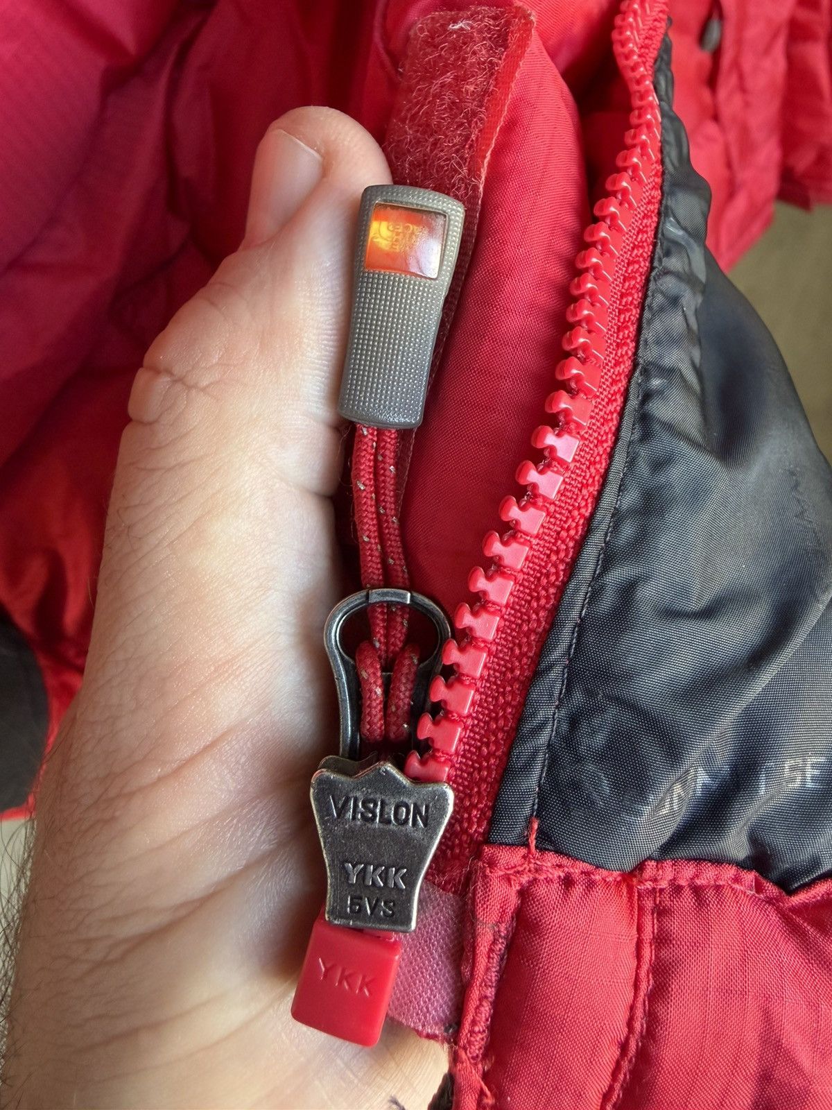 The North Face Vintage The North Face 700 Baltoro Puffer Down Jacket summit Size M / US 6-8 / IT 42-44 - 14 Thumbnail