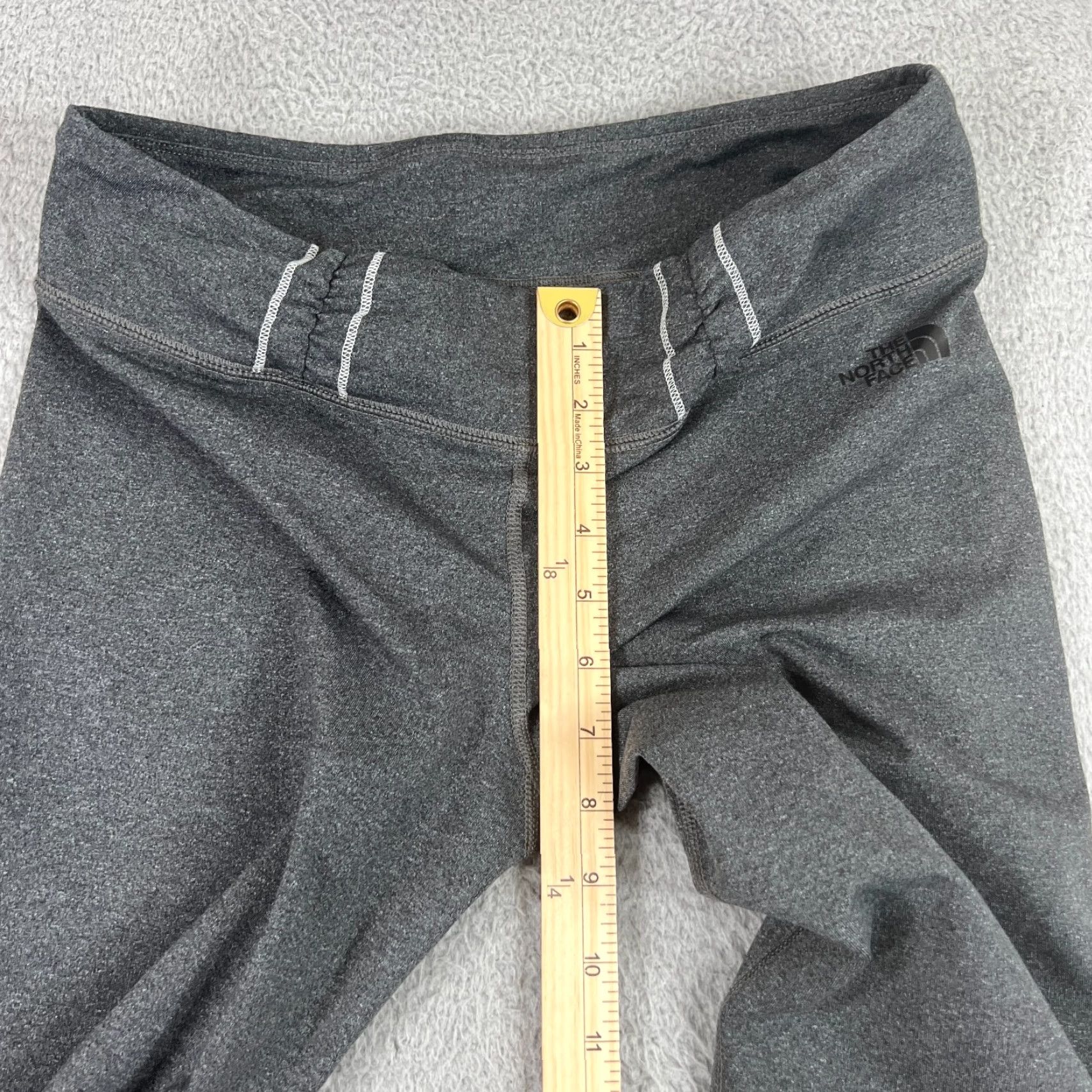 The North Face The North Face Women's Crop Capri Lounge Pants M Gray Athleisure Casual Sports Size 32" / US 10 / IT 46 - 4 Thumbnail