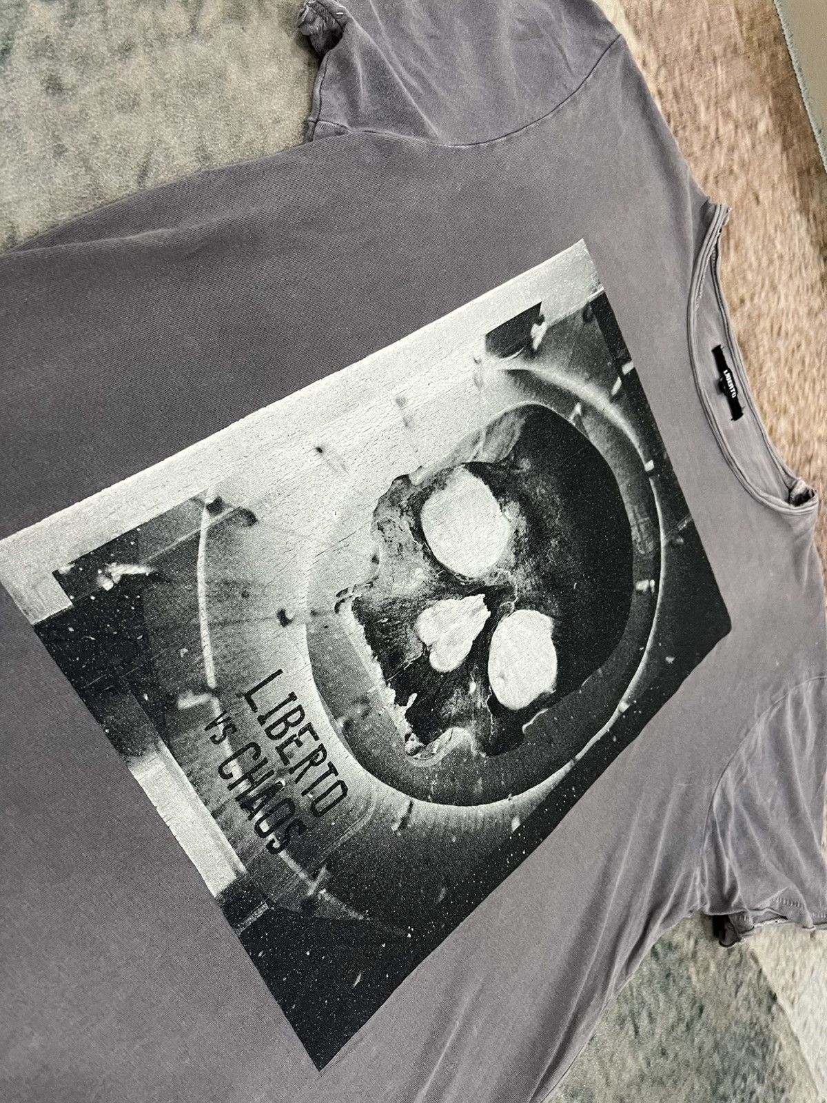 Japanese Brand × Vintage Distressed Liberto Big Skull Tee Size US M / EU 48-50 / 2 - 12 Thumbnail