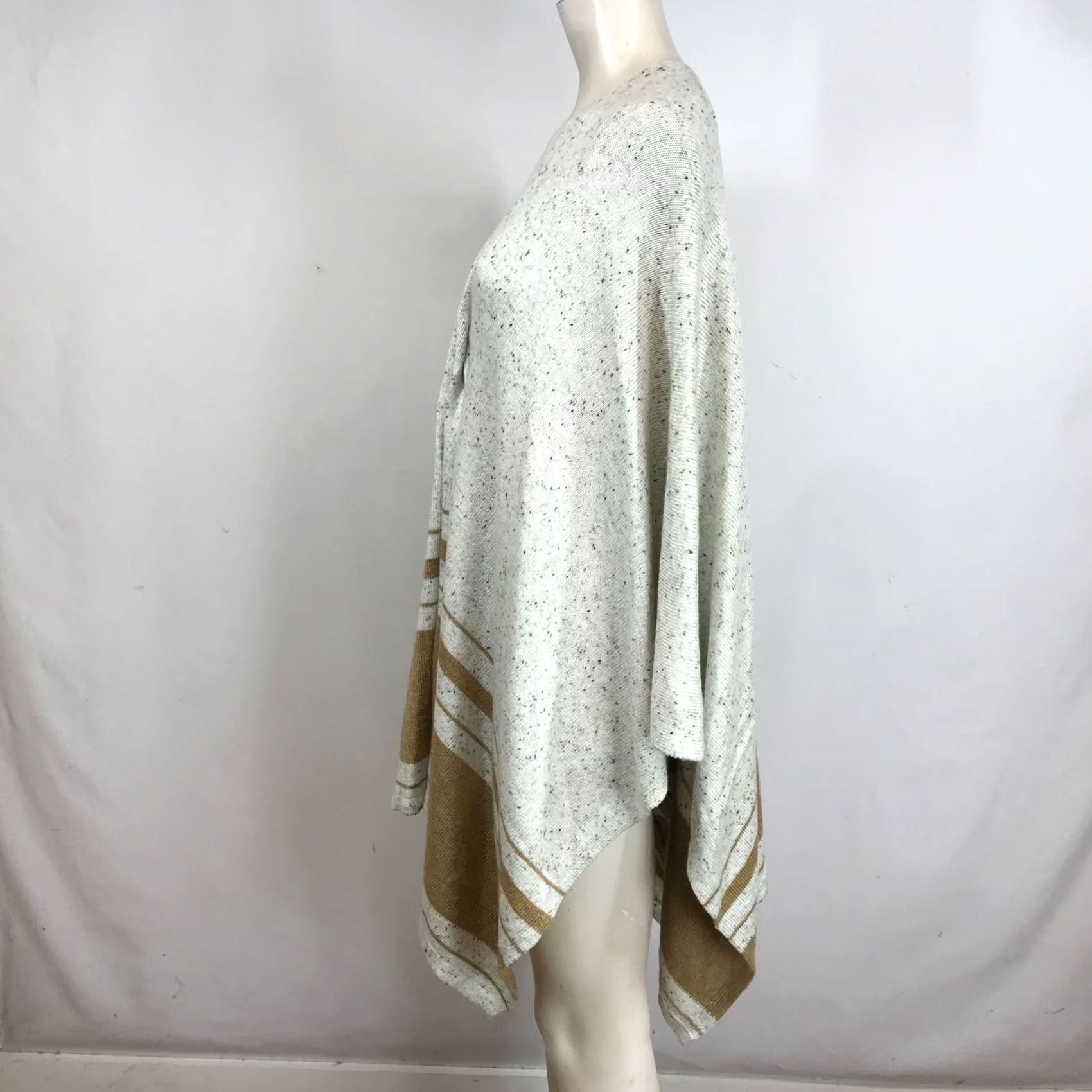 Soft Surroundings SOFT SURROUNDINGS WOMEN'S ONE SIZE TAN OPEN FRONT PONCHO SHAWL WRAP CARDIGAN Size ONE SIZE - 6 Thumbnail