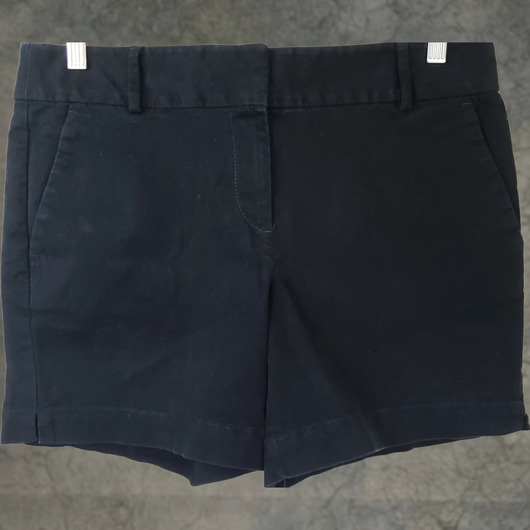 Rivieras The LOFT The Riviera Short Women's Size 10 Black Stretchy Modern Shorts Casual Travel Size 32" / US 10 / IT 46 - 1 Thumbnail