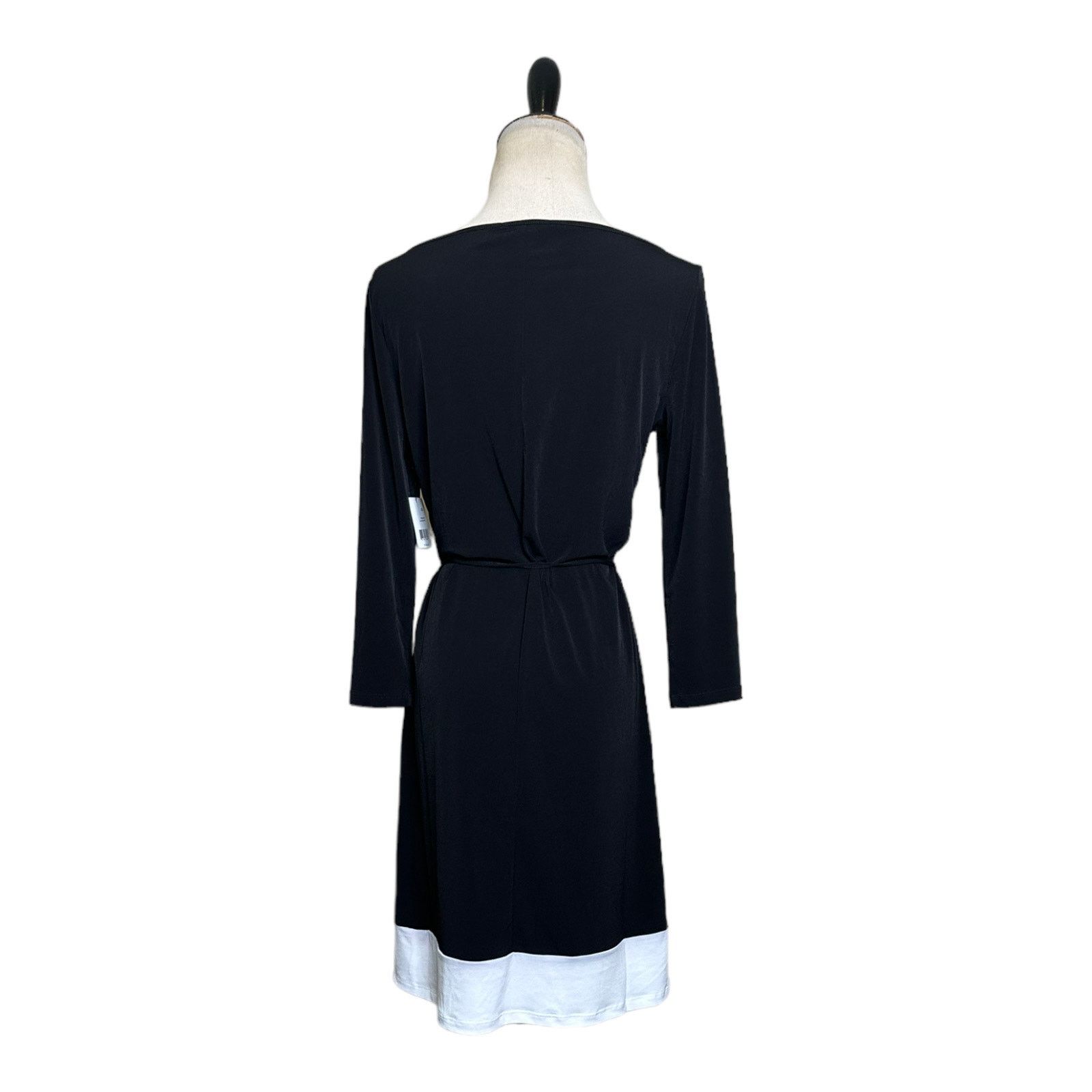 Elie Tahari Tahari black white trim belted mini dress size XS Size XS / US 0-2 / IT 36-38 - 2 Thumbnail