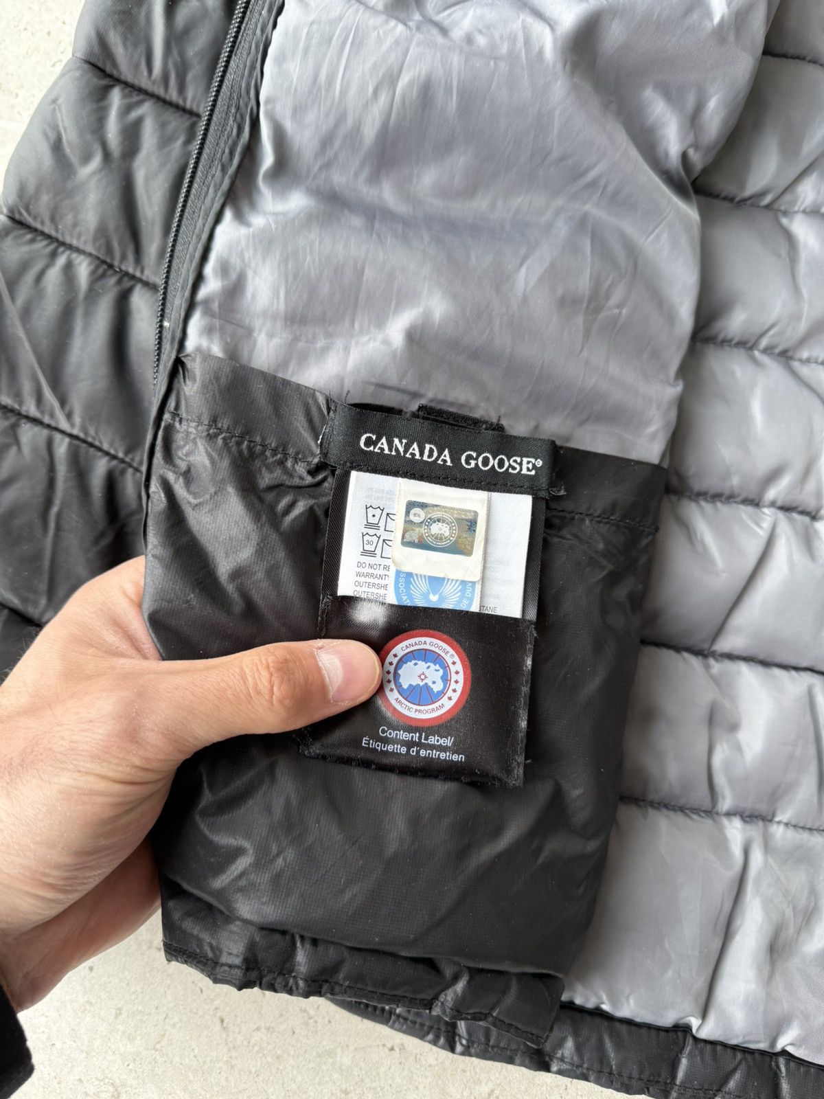 Canada Goose Canada Gooose Hybridge Lite Jacket Size US S / EU 44-46 / 1 - 7 Thumbnail