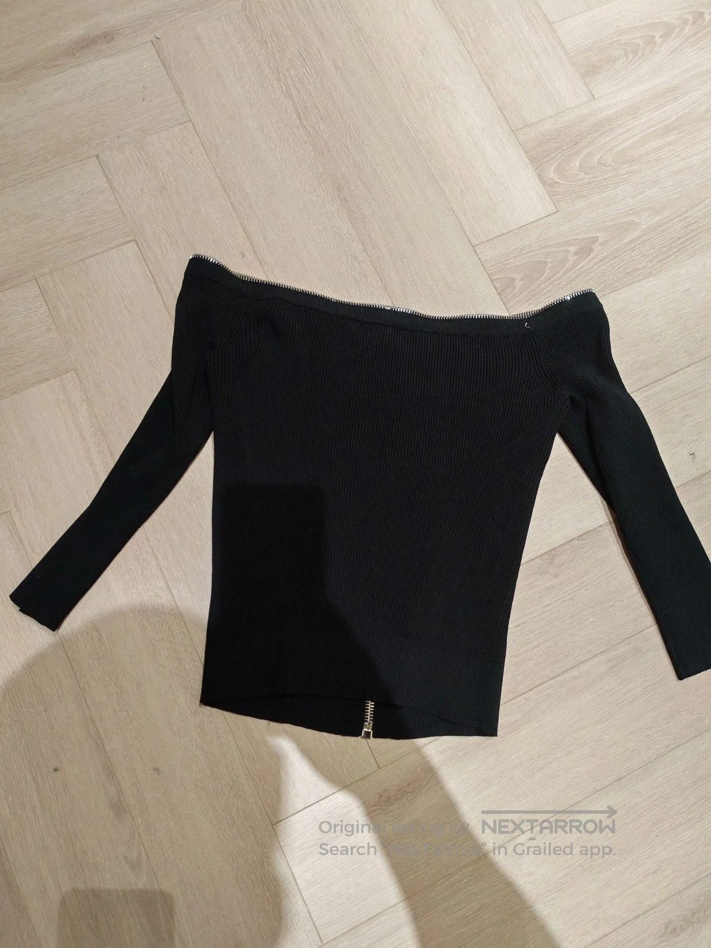 Alexander McQueen Alexander McQueen Black Knit Cardigan. Size M / US 6-8 / IT 42-44 - 4 Thumbnail