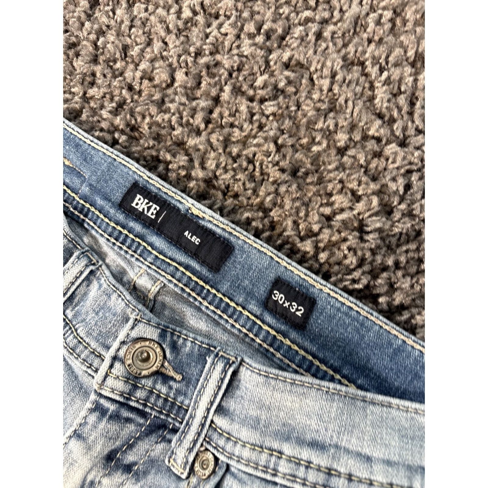 Vintage BKE Alec Jeans Slim Straight 28x31 Light Wash Blue Denim Stretch 5-Pocket Mens Size US 28 / EU 44 - 5 Thumbnail