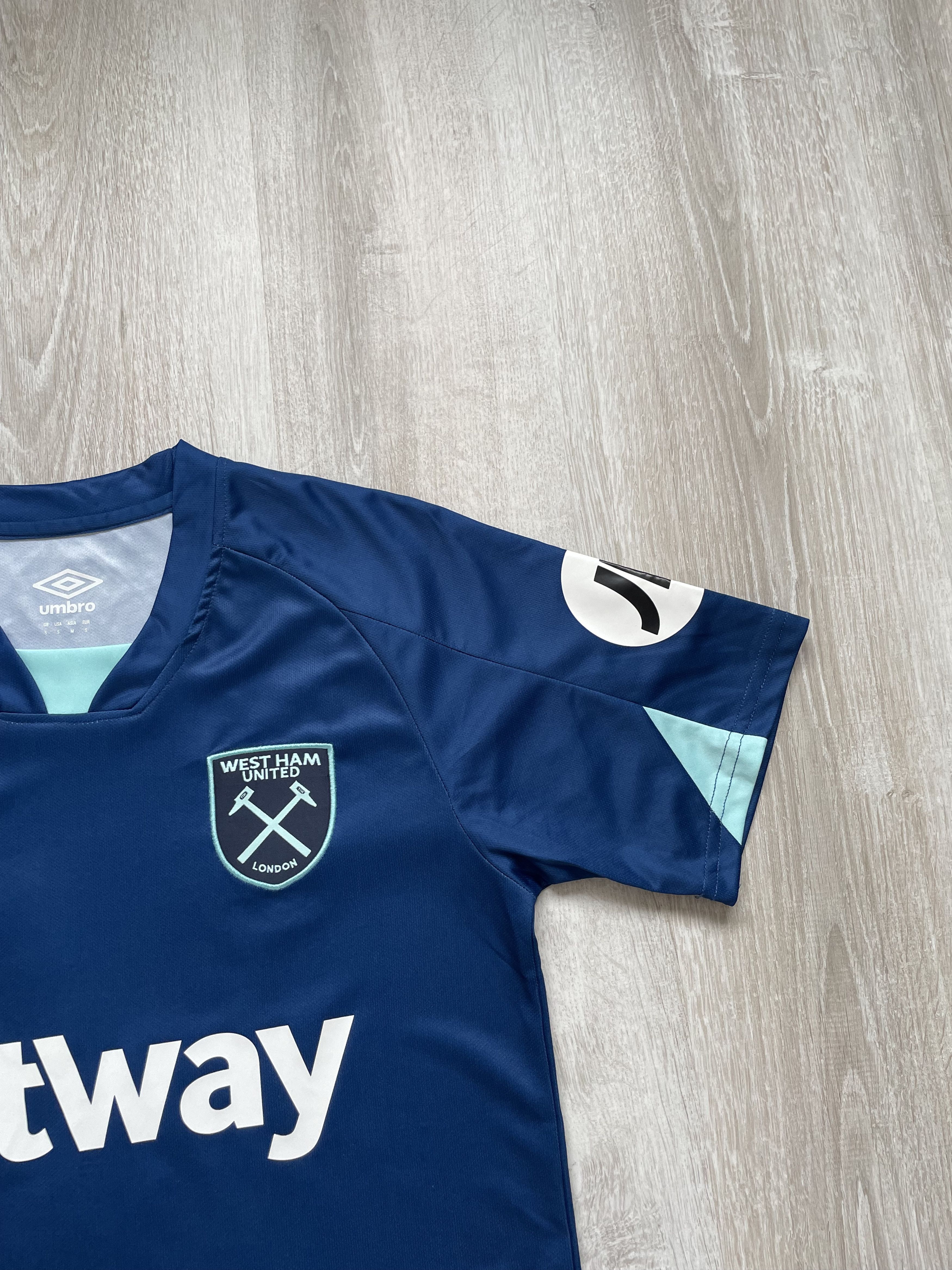 Other × Umbro West Ham United Umbro Third Shirt 2023-24 Football Kudos Size US S / EU 44-46 / 1 - 5 Thumbnail