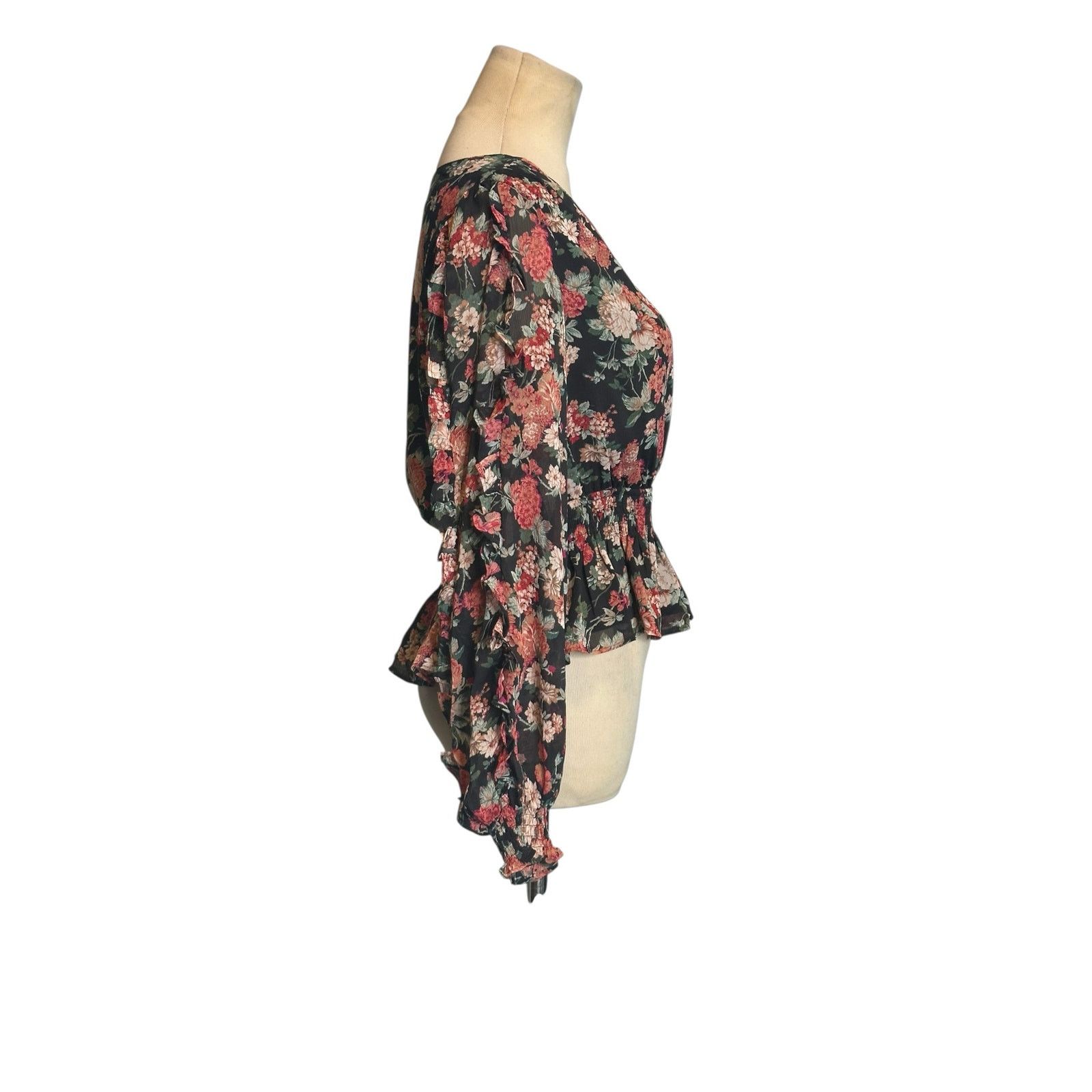 Express Express black red floral long sleeves blouse size XS Size XS / US 0-2 / IT 36-38 - 5 Thumbnail