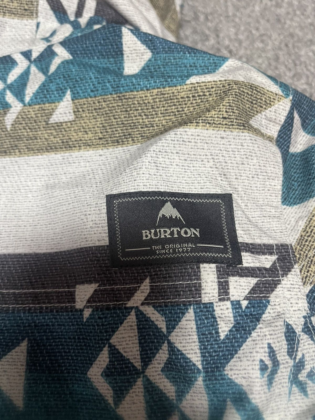 Burton Burton Da Nang Aztec DryRide Snowboard Jacket Size XS Size XS / US 0-2 / IT 36-38 - 8 Thumbnail