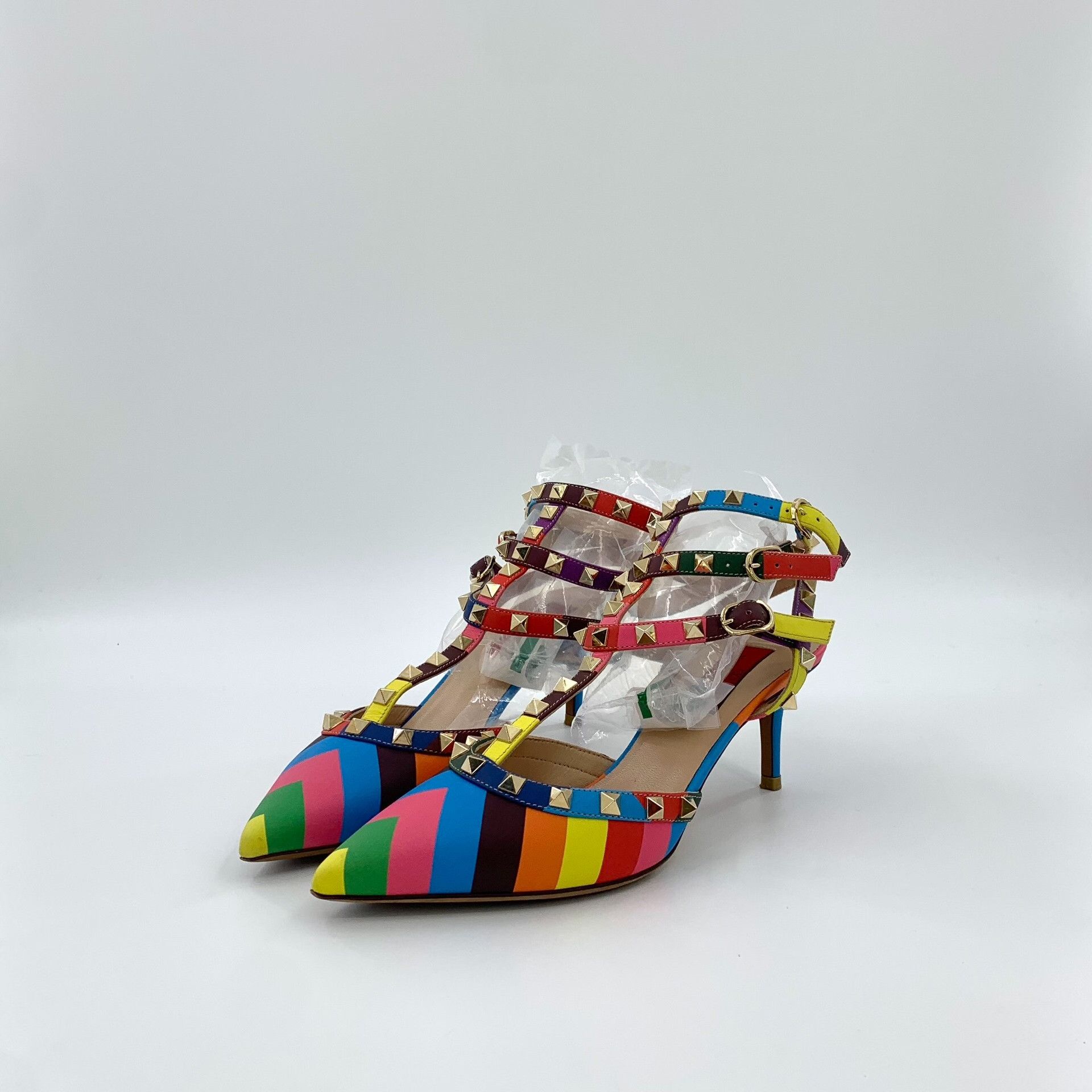 Valentino Valentino Multi Lowtop Sneakers 37 Women Size US 6.5 / IT 36.5 - 1 Thumbnail
