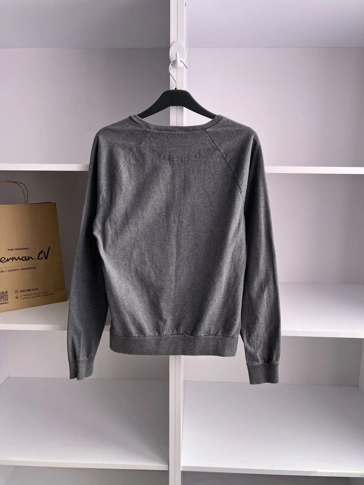 Designer × Gucci × Vintage Vintage Gucci Made In italy Big Logo Spell Out Sweatshirt Size US M / EU 48-50 / 2 - 12 Thumbnail