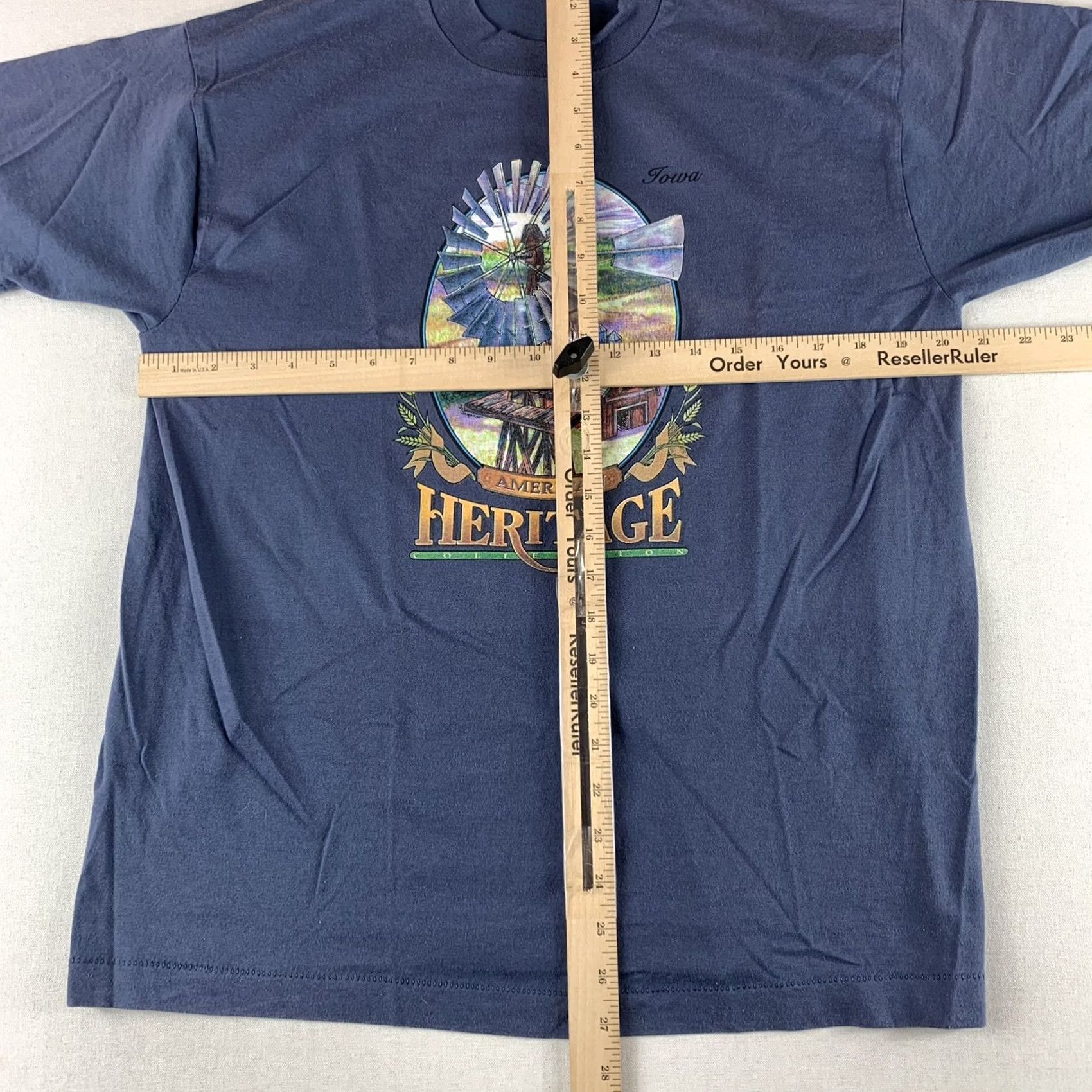 Vintage VINTAGE AMERICAN HERITAGE T-SHIRT IOWA BEST FOTL Men M/L USA Made Blue Single Stitch Shirt Mens Blue Iowa 90s Size US L / EU 52-54 / 3 - 5 Thumbnail