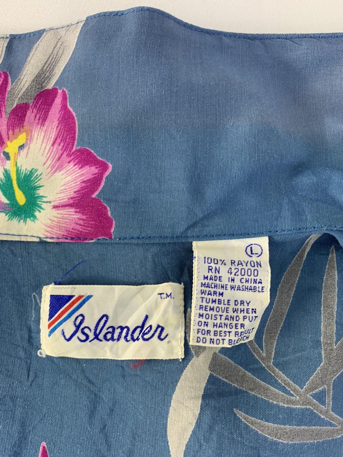 Vintage Islander 100% Rayon Floral Design Button Up Hawaiian Style Size US XL / EU 56 / 4 - 8 Thumbnail
