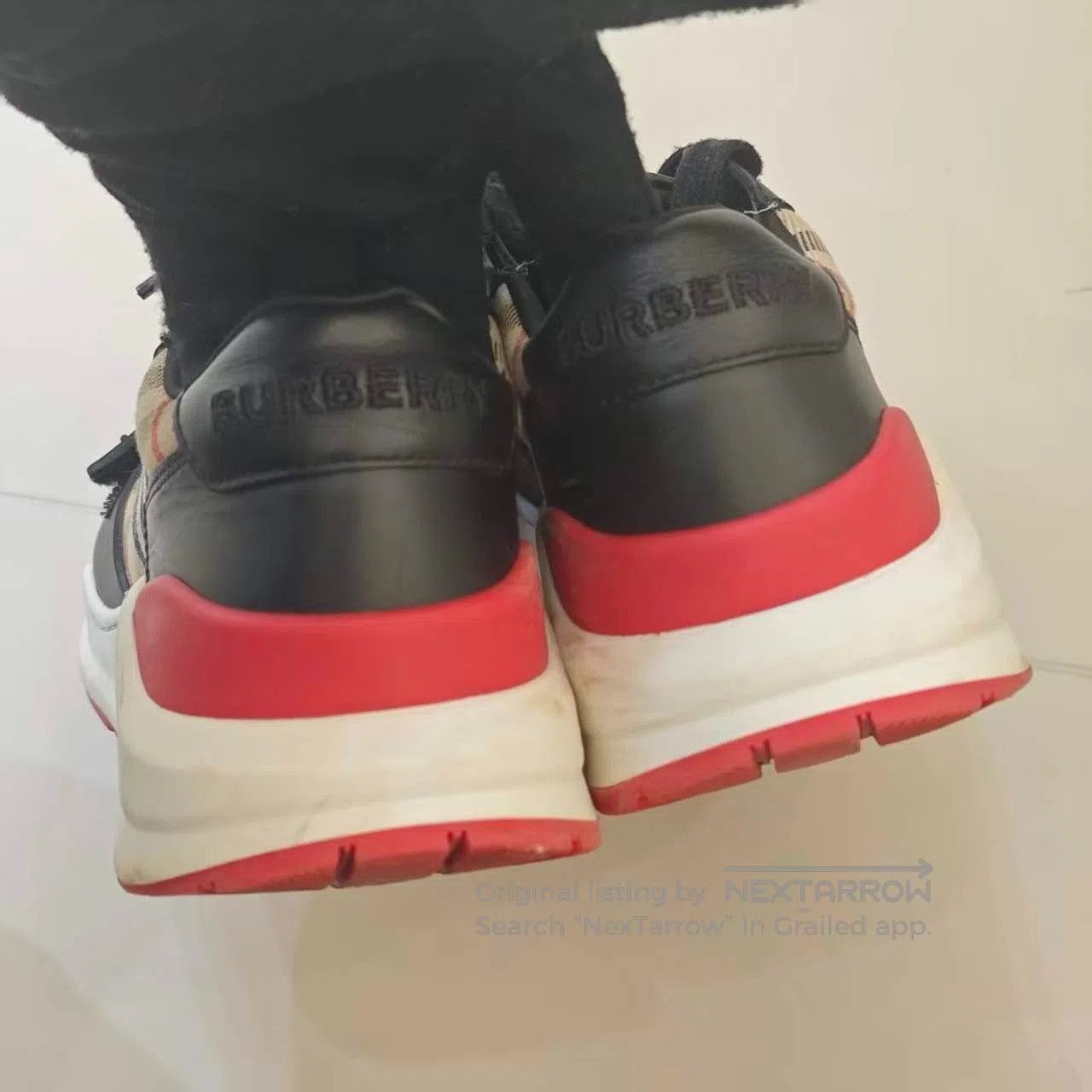 Burberry Burberry Classic Check Sneakers Size 35. Size US 4 / IT 34 - 2 Thumbnail