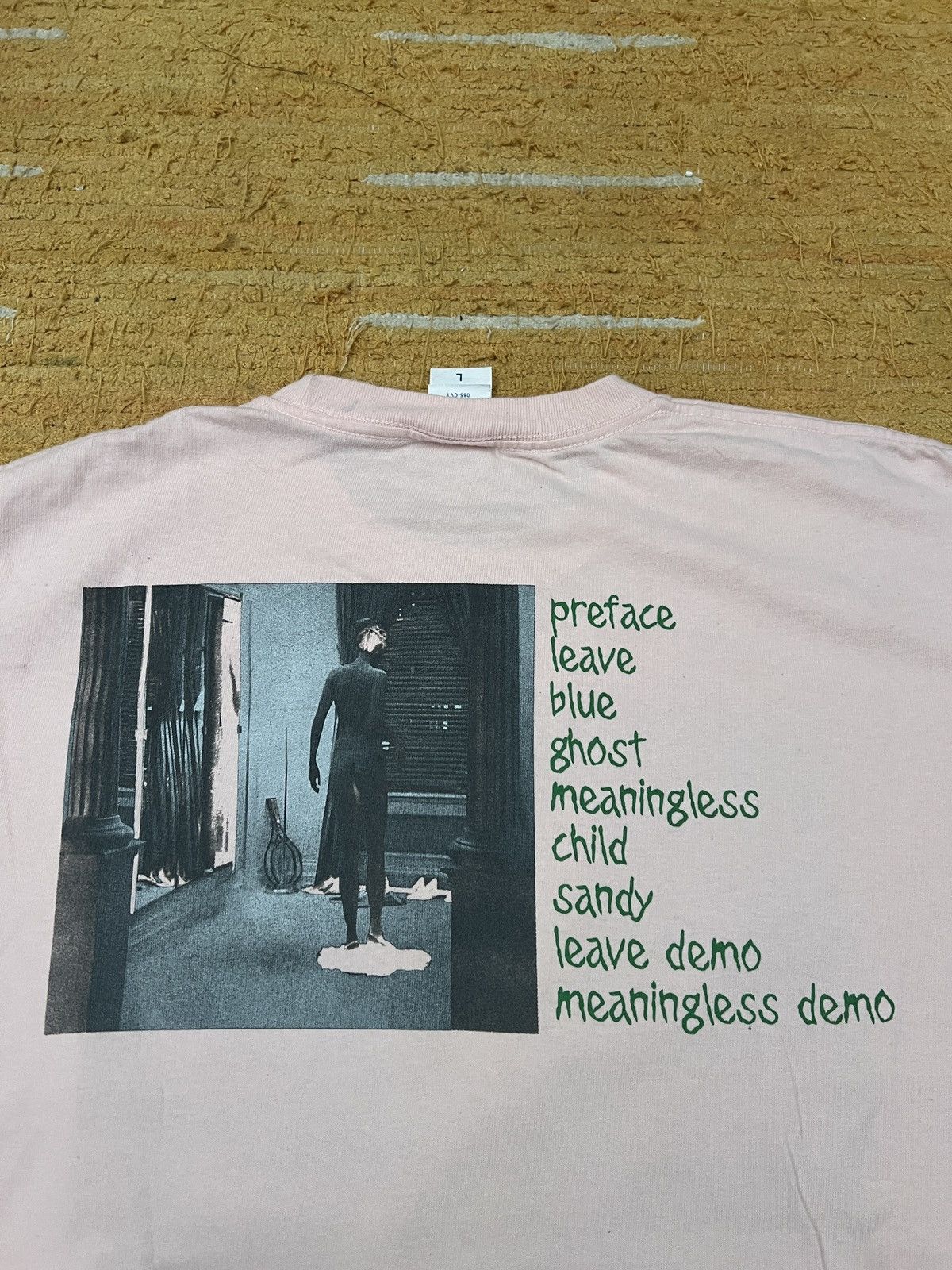 Band Tees Vintage 2010’s Whirr Distressor Dinosaur Jr Shoegaze Tshirt Size US L / EU 52-54 / 3 - 5 Thumbnail