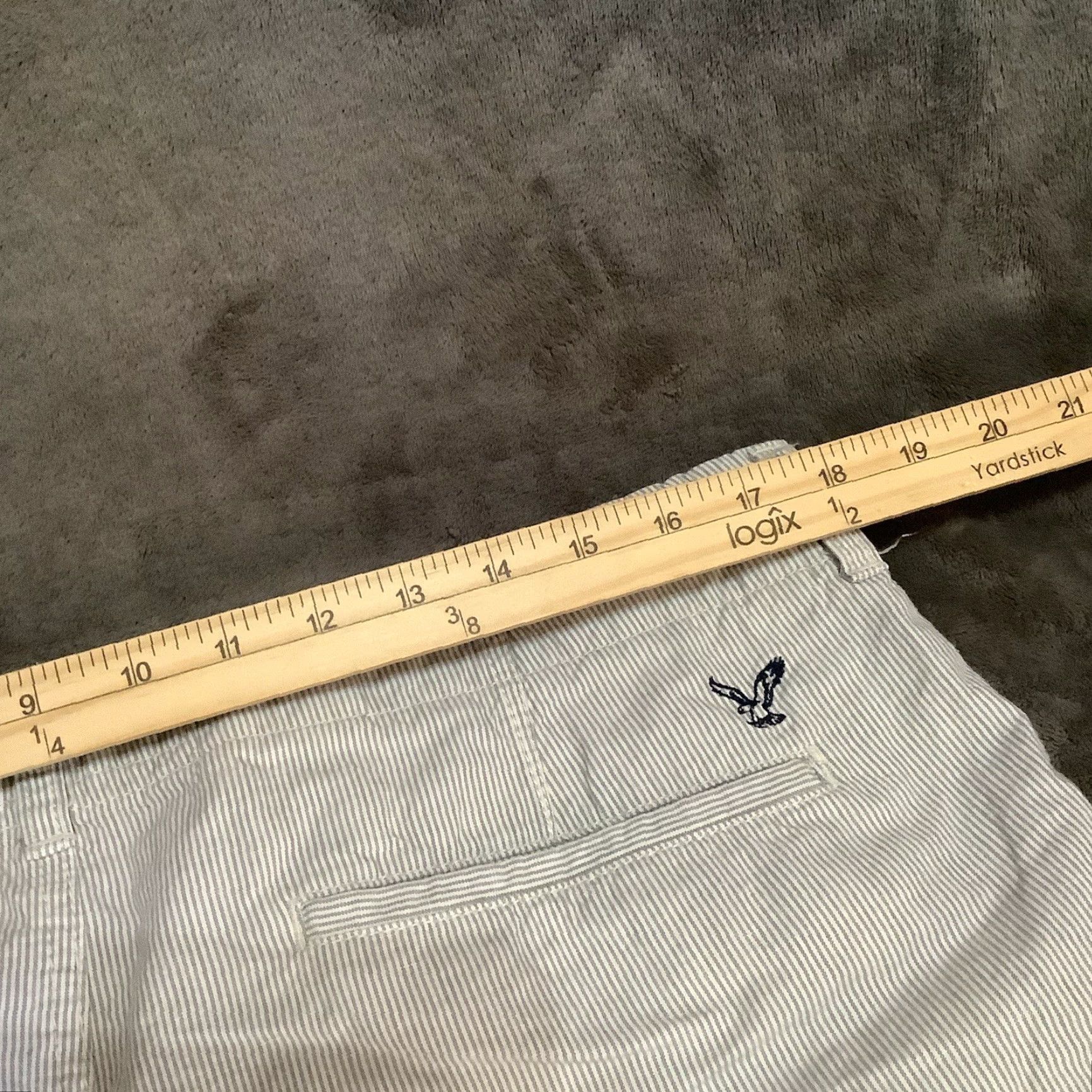 American Eagle Outfitters American Eagle Chino Shorts Mens 36 Blue White Pinstriped Preppy Classic Size US 36 / EU 52 - 6 Thumbnail