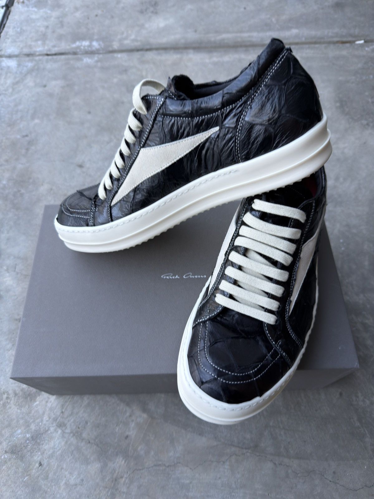 Rick Owens SOLD*Rick owens x Maxfield Exclusive pirarucu vintage sneaks Size US 10 / EU 43 - 9 Thumbnail