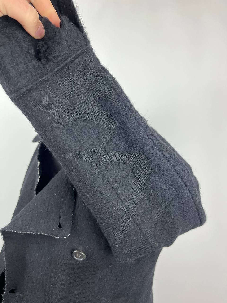 Yohji Yamamoto Worn Condition Archival Yohji Yamamoto Distressed Wool Coat Size US XS / EU 42 / 0 - 15 Thumbnail