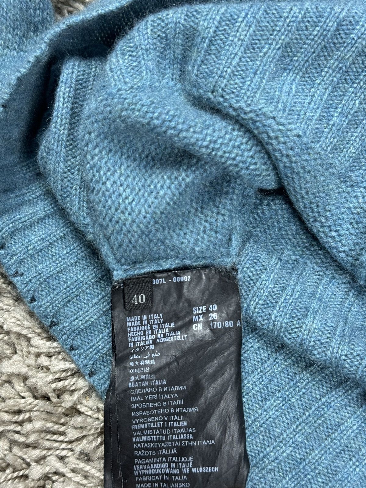 Autumn Cashmere × Prada × Vintage Pretty cashmere sweater Prada original casual luxury item Size M / US 6-8 / IT 42-44 - 3 Thumbnail