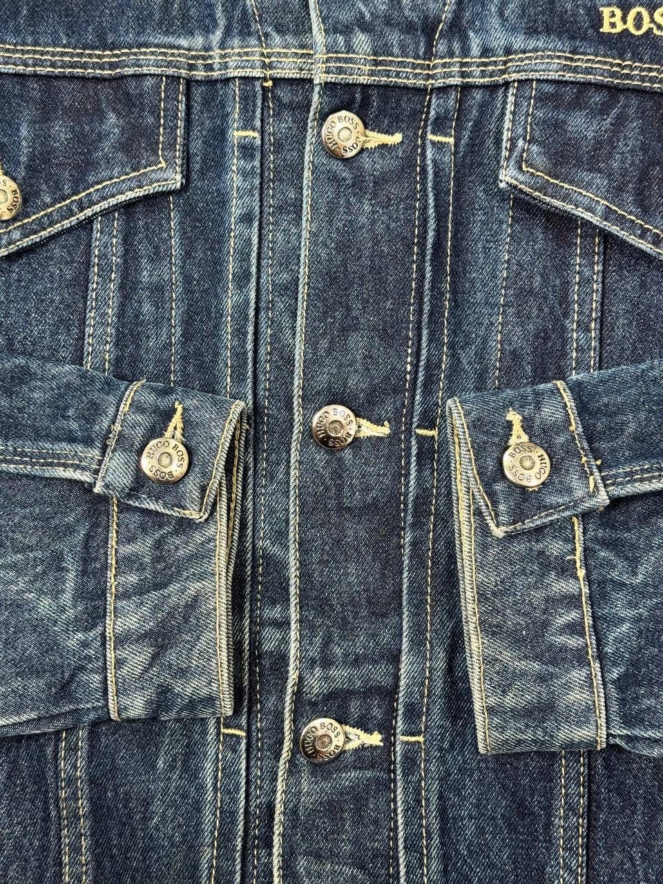 Hugo Boss Vintage Hugo Boss 80 / 90s Denim Jacket Size L Size US L / EU 52-54 / 3 - 4 Thumbnail