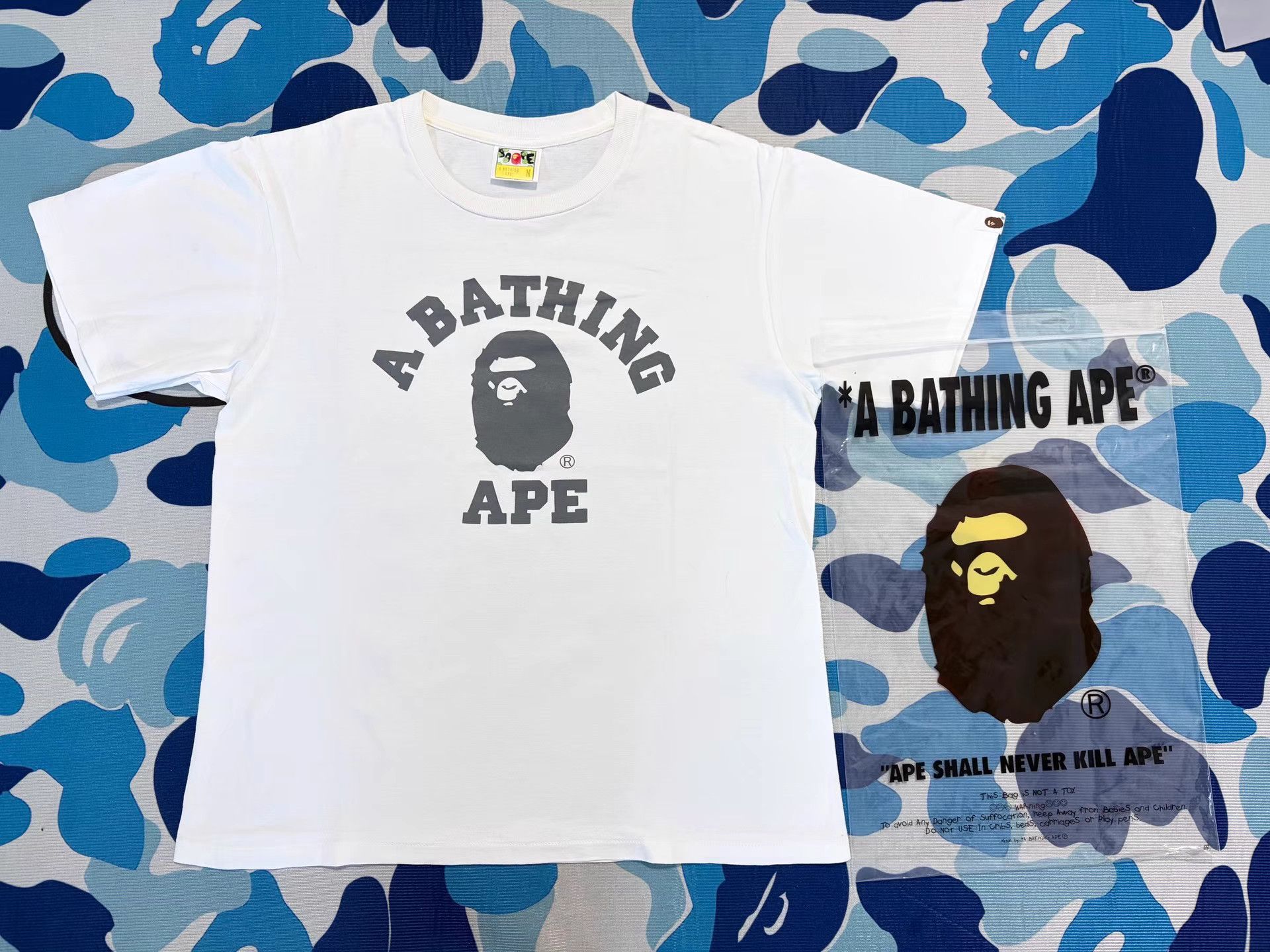 Bape BAPE Ape Head Short Sleeve Tee Size US M / EU 48-50 / 2 - 1 Thumbnail