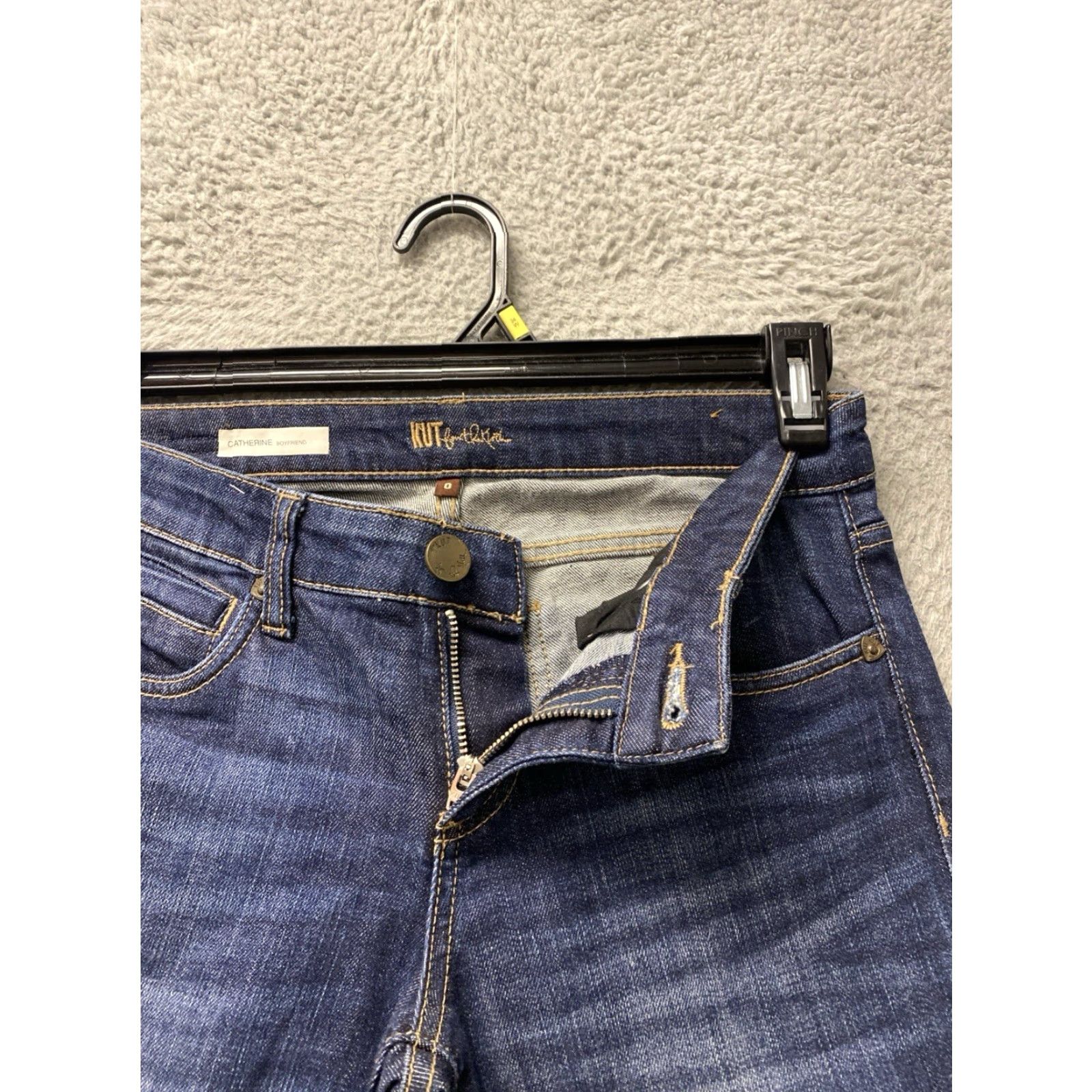 Vintage Kut From The Kloth Boyfriend Straight Leg Jean Prestige Wash /156-12 Size 25" / US 0 / IT 36 - 2 Thumbnail