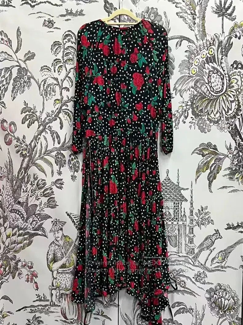 Vetements Vetements Floral Polka Dot Elastic Dress Size XS / US 0-2 / IT 36-38 - 2 Thumbnail