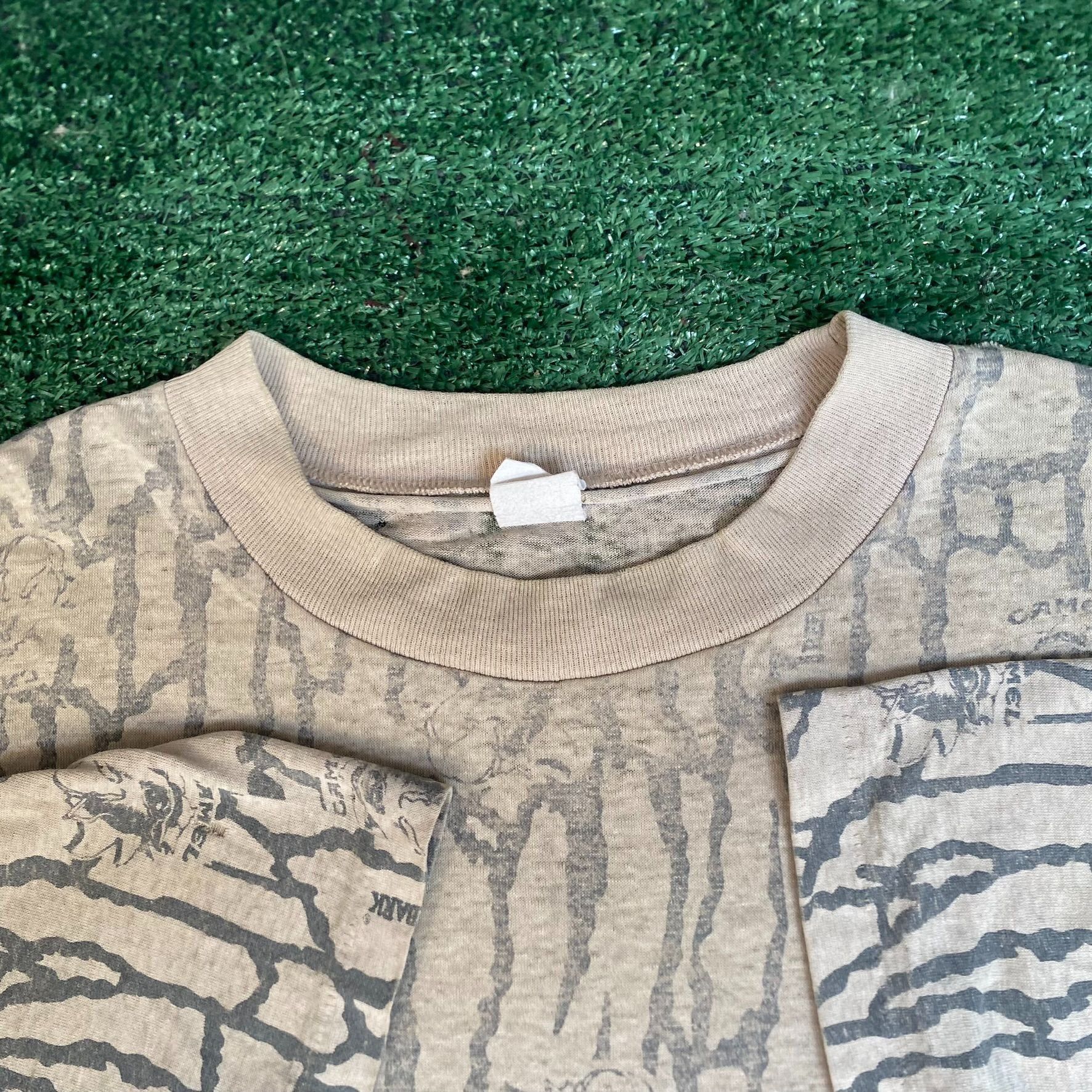 Camel Vintage 90s Camel Camo Shirt Single Stitch Camouflage Tee Size US L / EU 52-54 / 3 - 5 Thumbnail