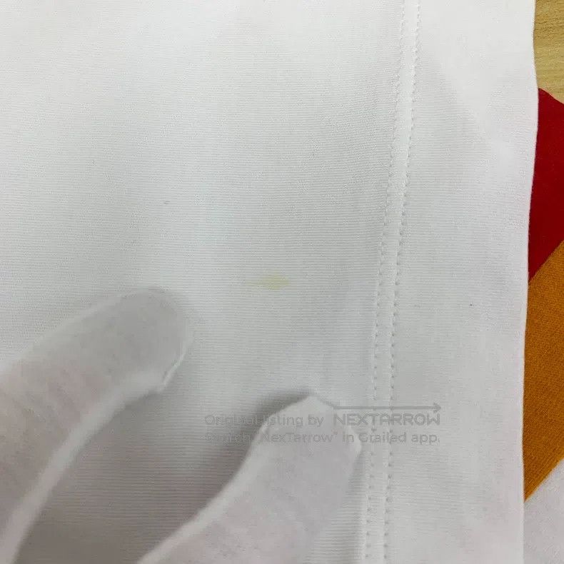 Louis Vuitton Louis Vuitton White striped embroidered cotton crewneck sh Size US S / EU 44-46 / 1 - 9 Thumbnail