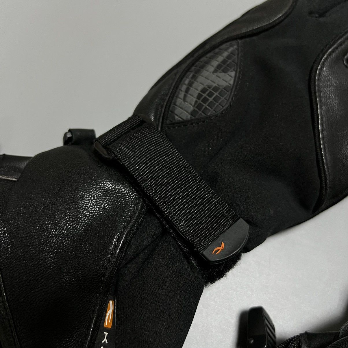 KJUS KJUS Ski Snowboard Gloves PrimaLoft Leather Black Size ONE SIZE - 16 Thumbnail
