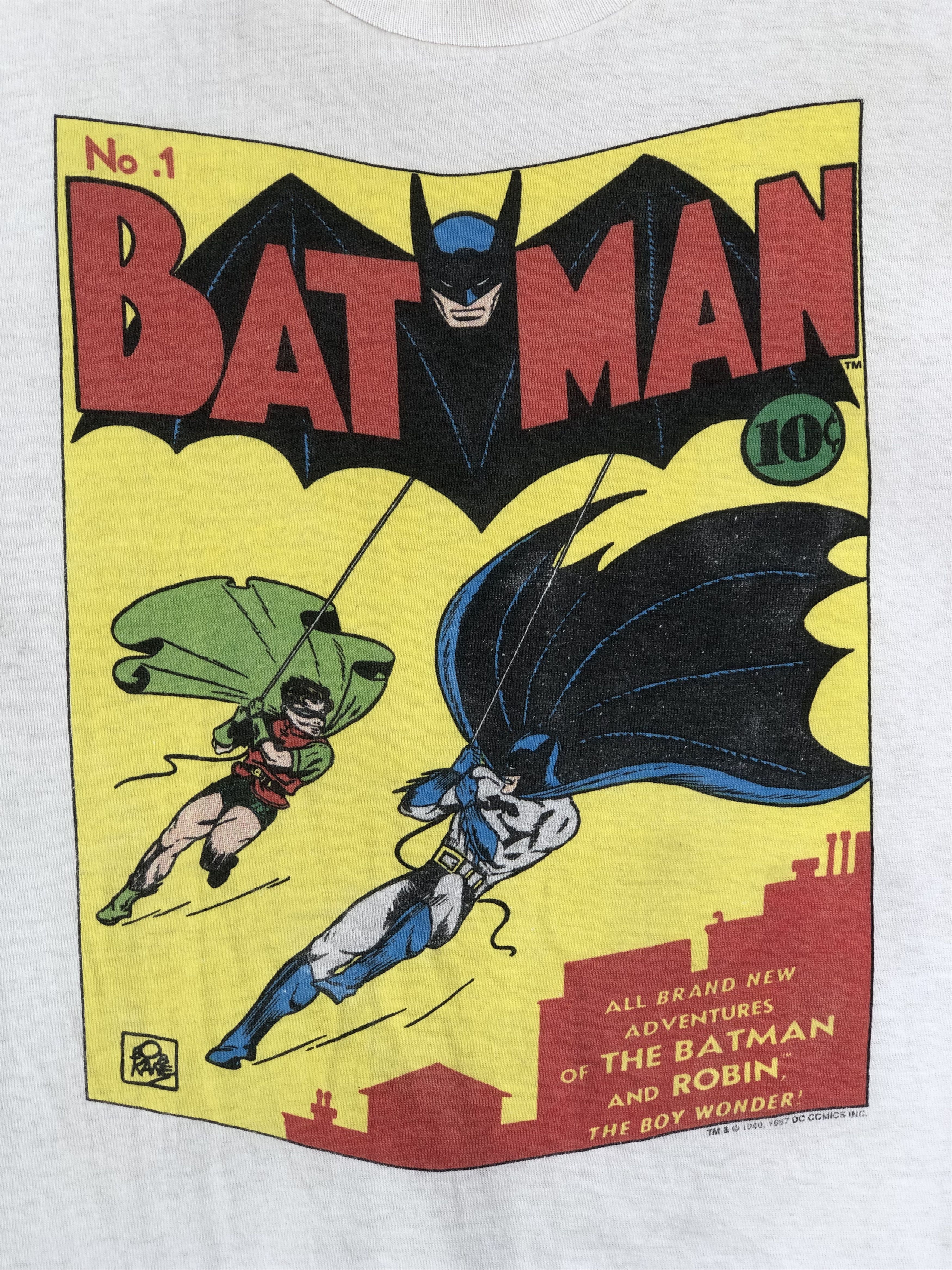 Vintage Vintage 80s BATMAN #1 Comic Book Cover Tee Size US XL / EU 56 / 4 - 2 Thumbnail