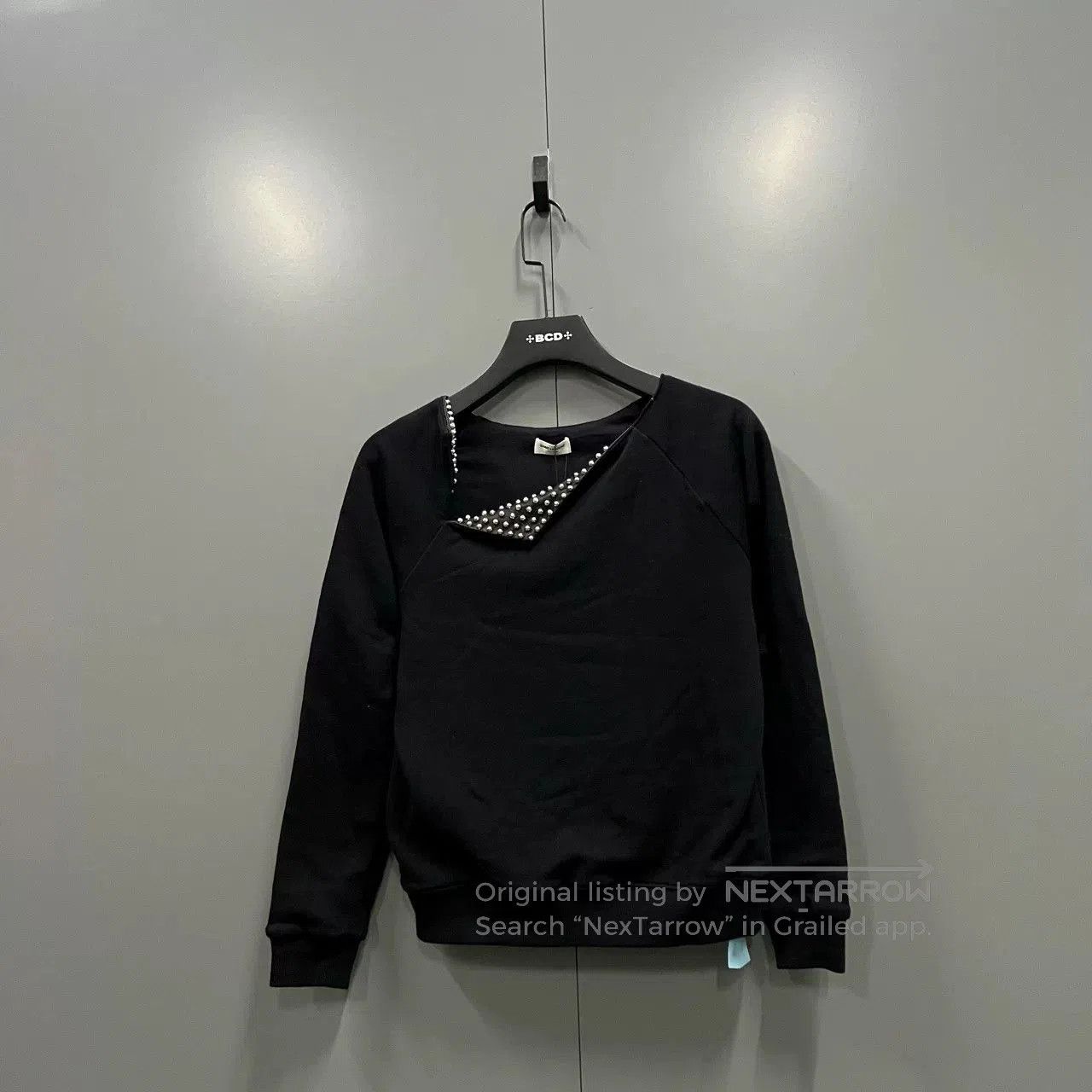 Saint Laurent Paris saint laurent black studded sweatshirt size s. Size US S / EU 44-46 / 1 - 1 Thumbnail