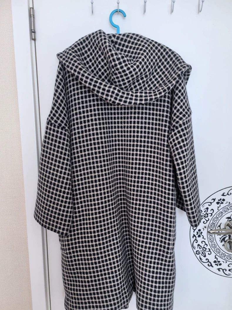 Max Mara Max Mara Coat Size M / US 6-8 / IT 42-44 - 2 Thumbnail