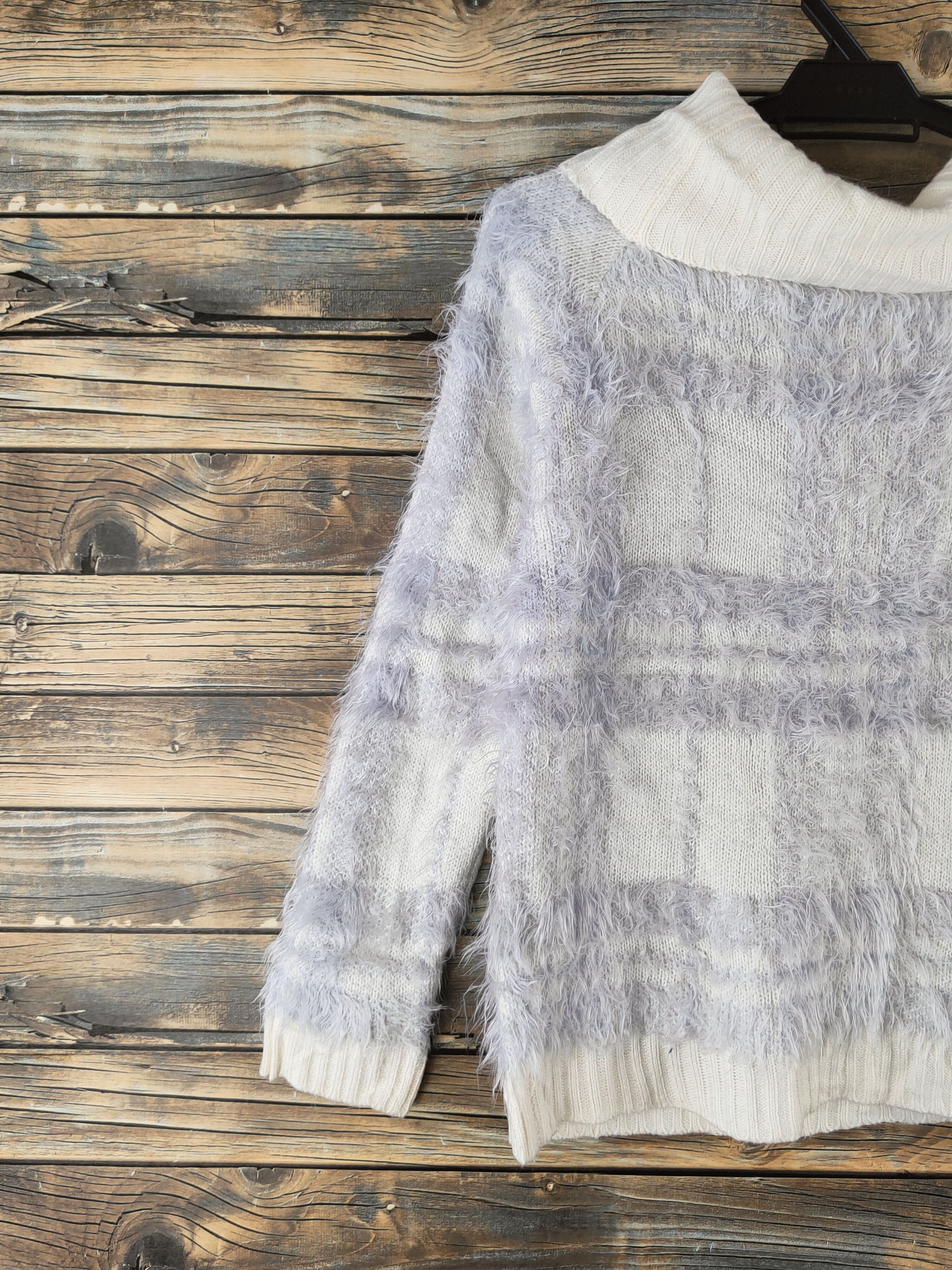 Japanese Brand DL Luccica Cream Purple Fur Mohair Knitwear #46-988 Size M / US 6-8 / IT 42-44 - 8 Thumbnail