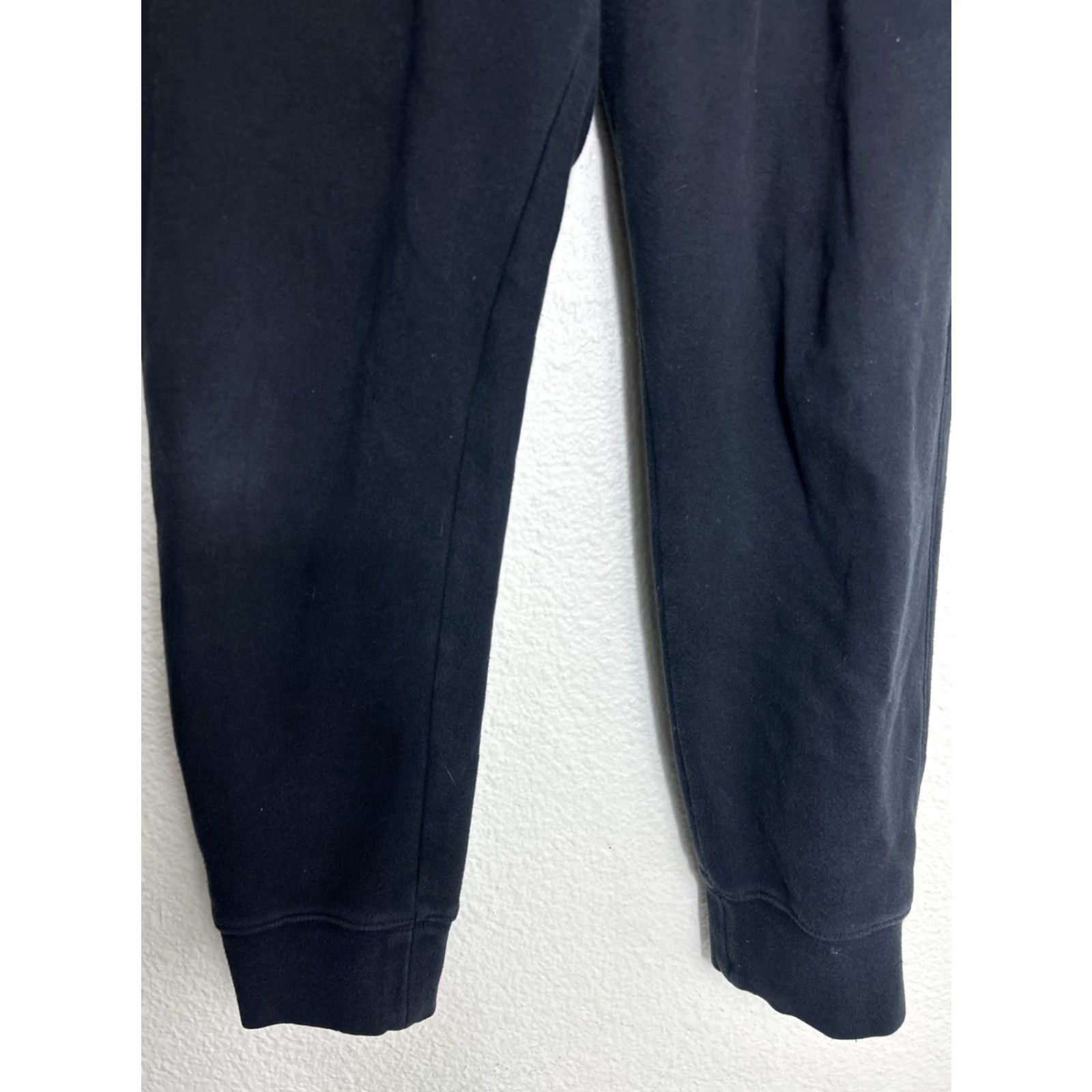 Nike Nike Pants Mens Medium Black Club Fleece Joggers Sweatpants Workout 30x28 Size US 31 - 2 Thumbnail