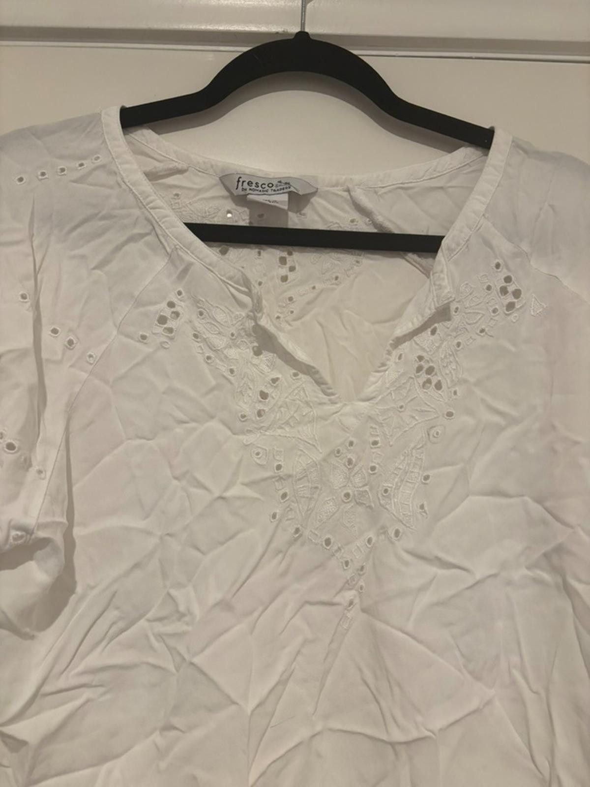 Frescobol Carioca Womens sz XL boho Fresco white eyelet shirt #578 Size XL / US 12-14 / IT 48-50 - 2 Thumbnail