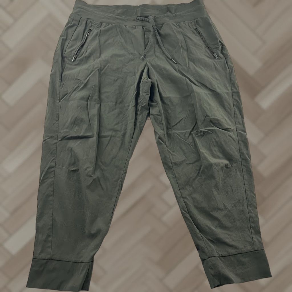 Athleta Athleta Trekkie Jogger Pants Women's 18 Green Zip Pocket Athletic Pants Boys? Size 40" / US 18 - 1 Thumbnail