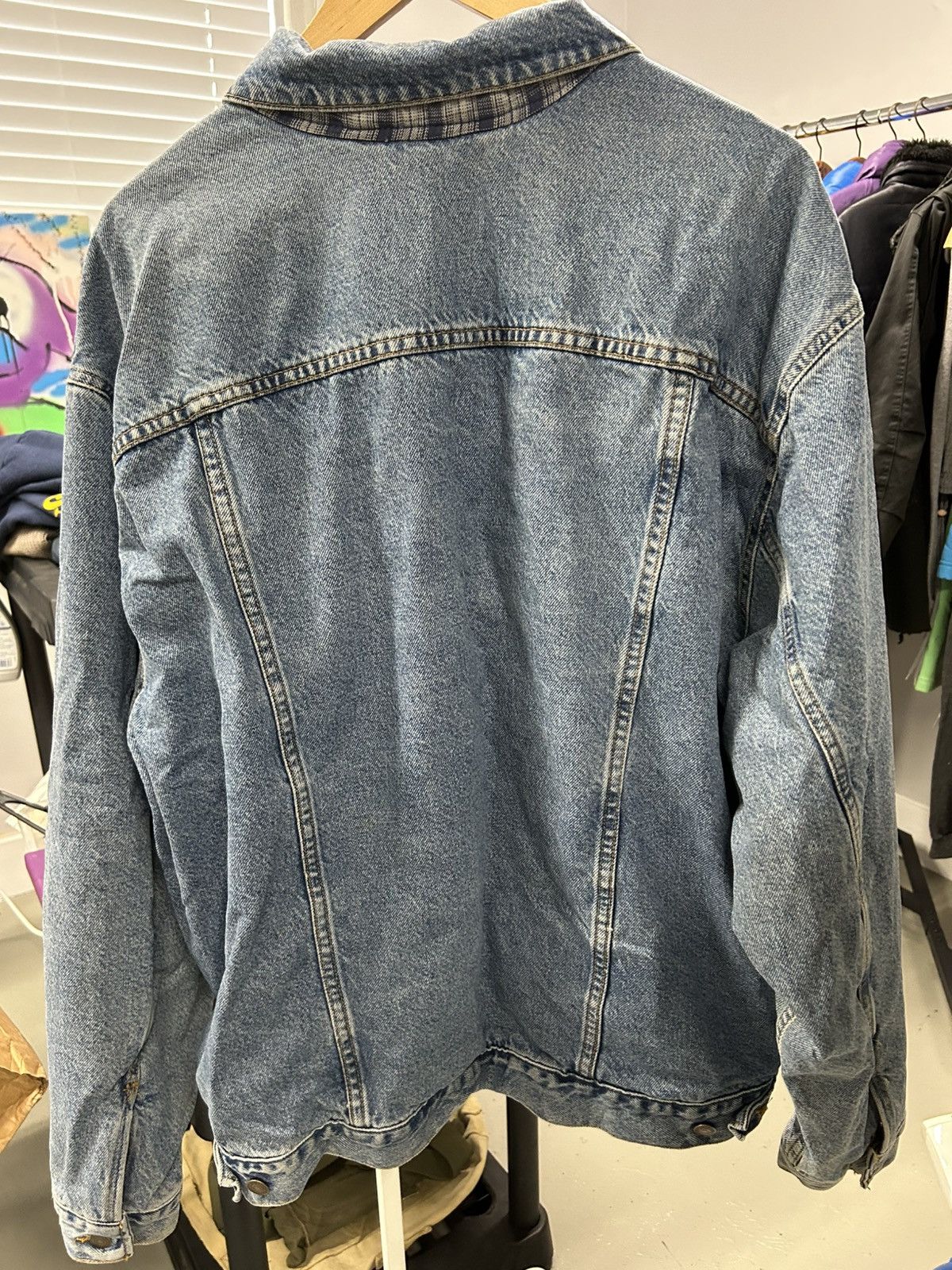 Levi's Vintage 90s Levis denim jacket medium wash Size US XL / EU 56 / 4 - 2 Thumbnail