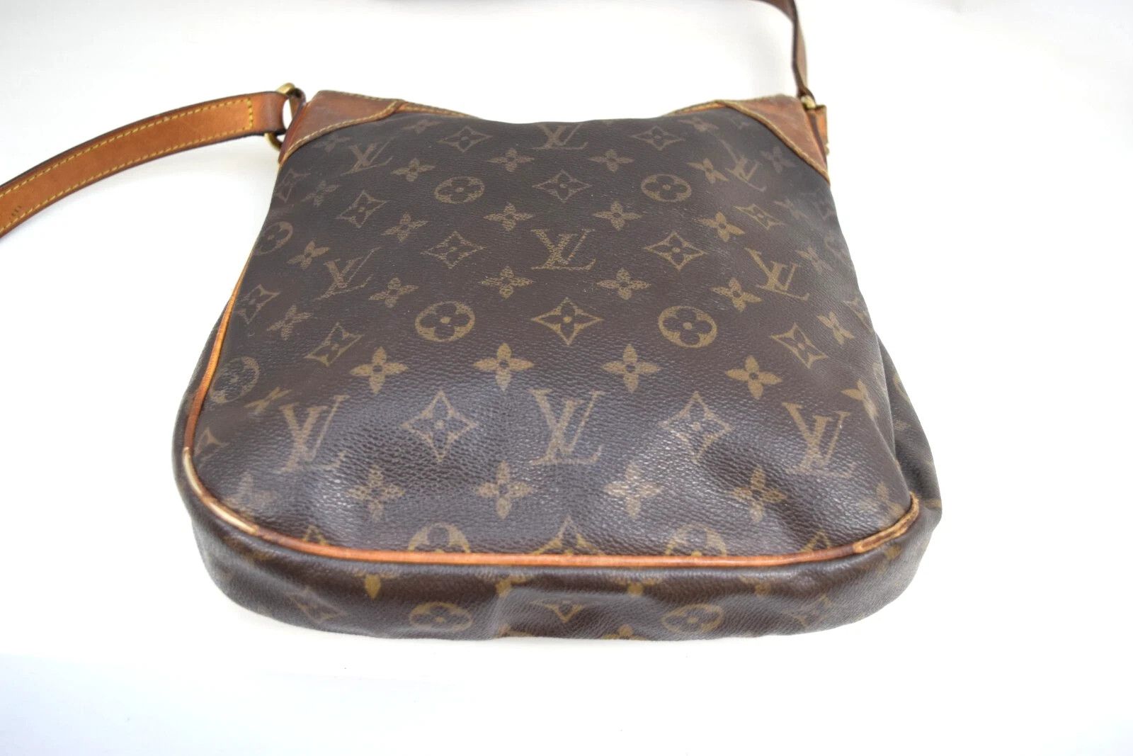 Louis Vuitton Louis Vuitton Odeon PM Crossbody Bag Monogram Canvas M56390 Size ONE SIZE - 6 Thumbnail